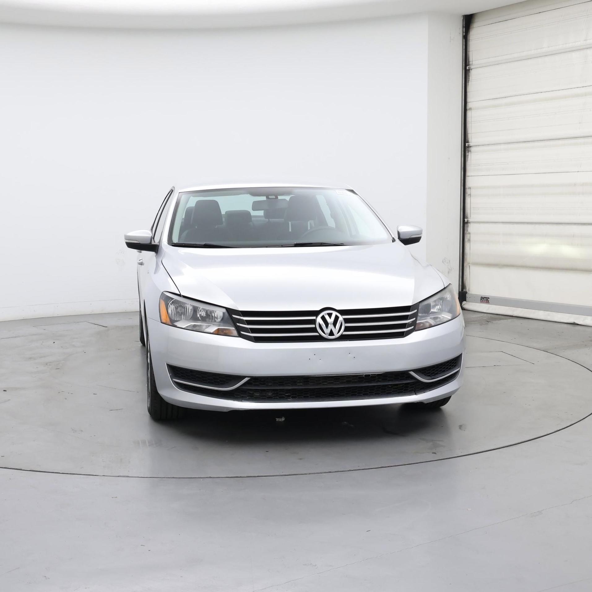 Thumbnail: 2015 Volkswagen Passat - 5