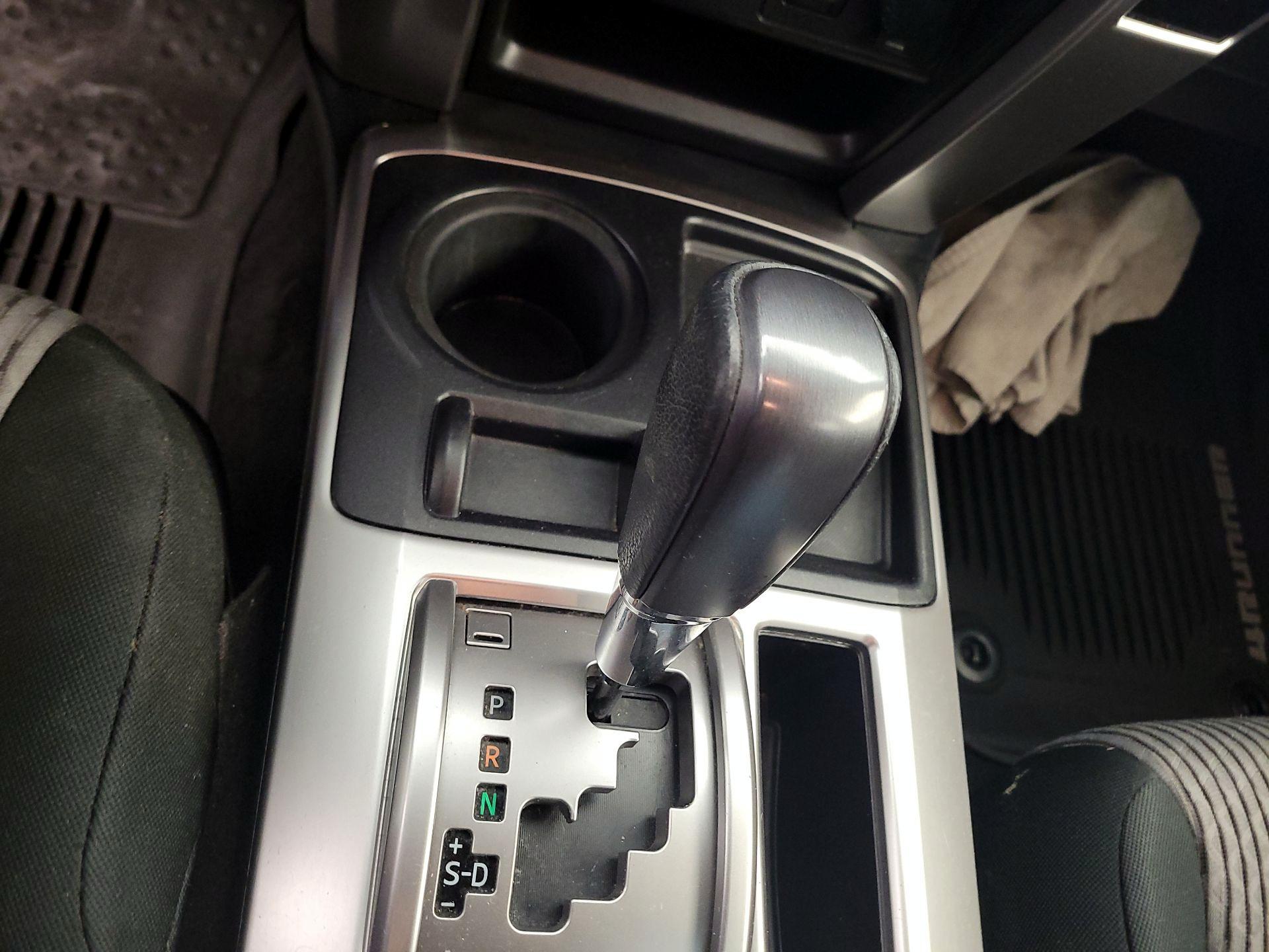 Thumbnail: 2017 Toyota 4Runner - 15