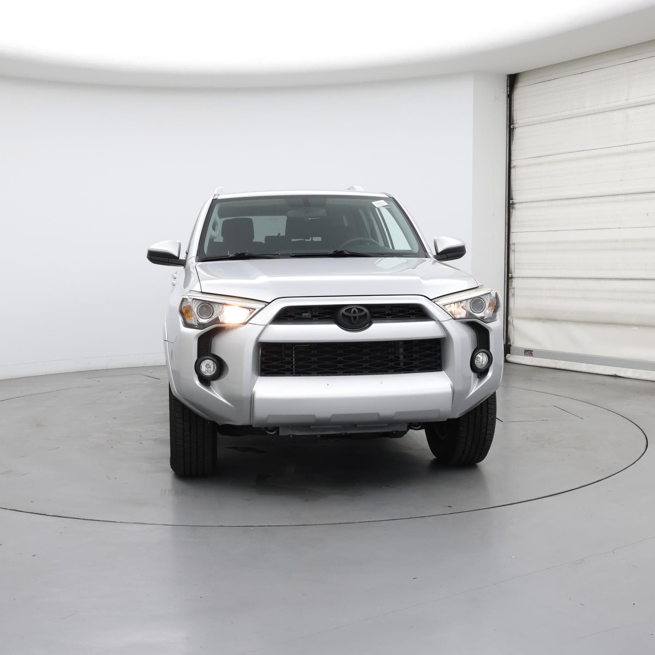 Thumbnail: 2017 Toyota 4Runner - 5