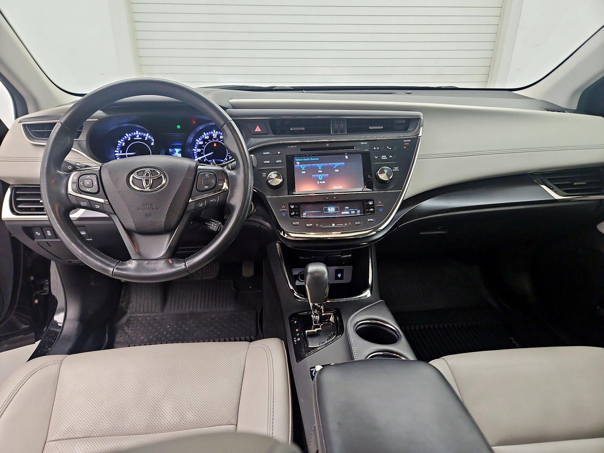 Thumbnail: 2017 Toyota Avalon - 9