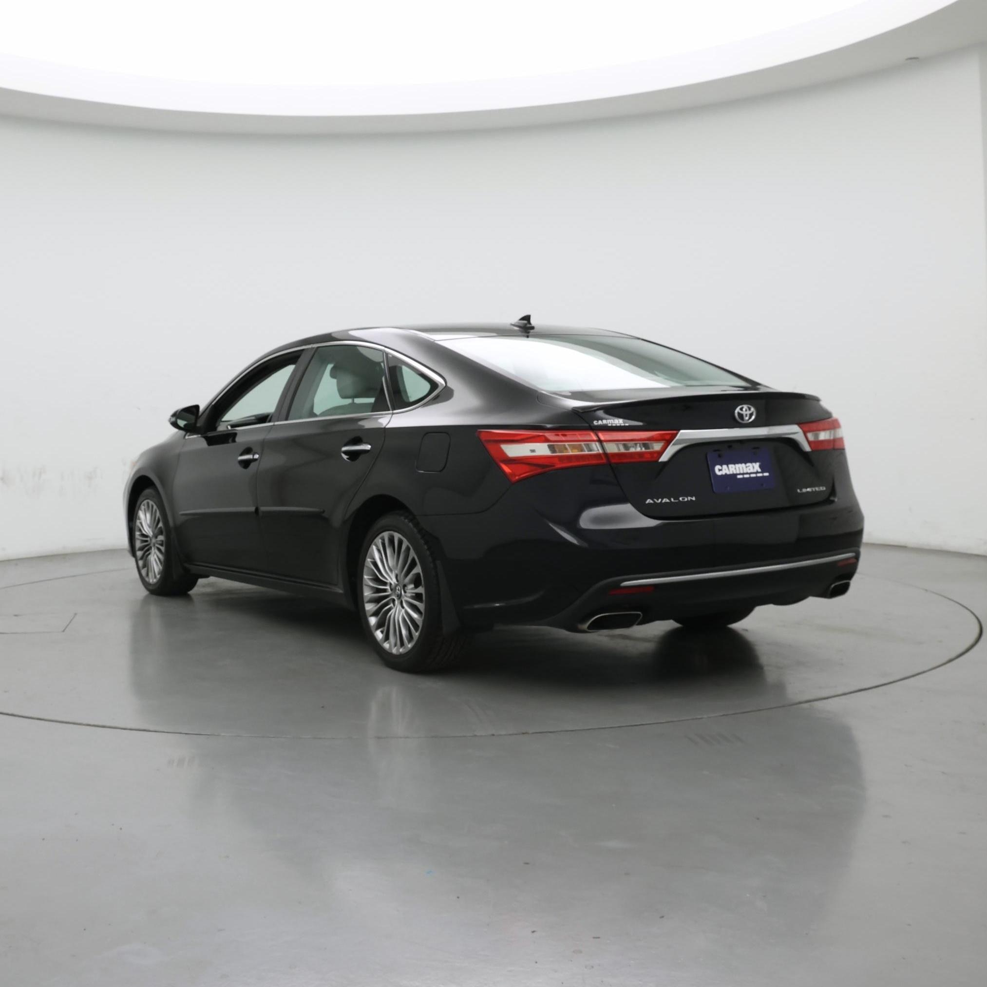Thumbnail: 2017 Toyota Avalon - 2