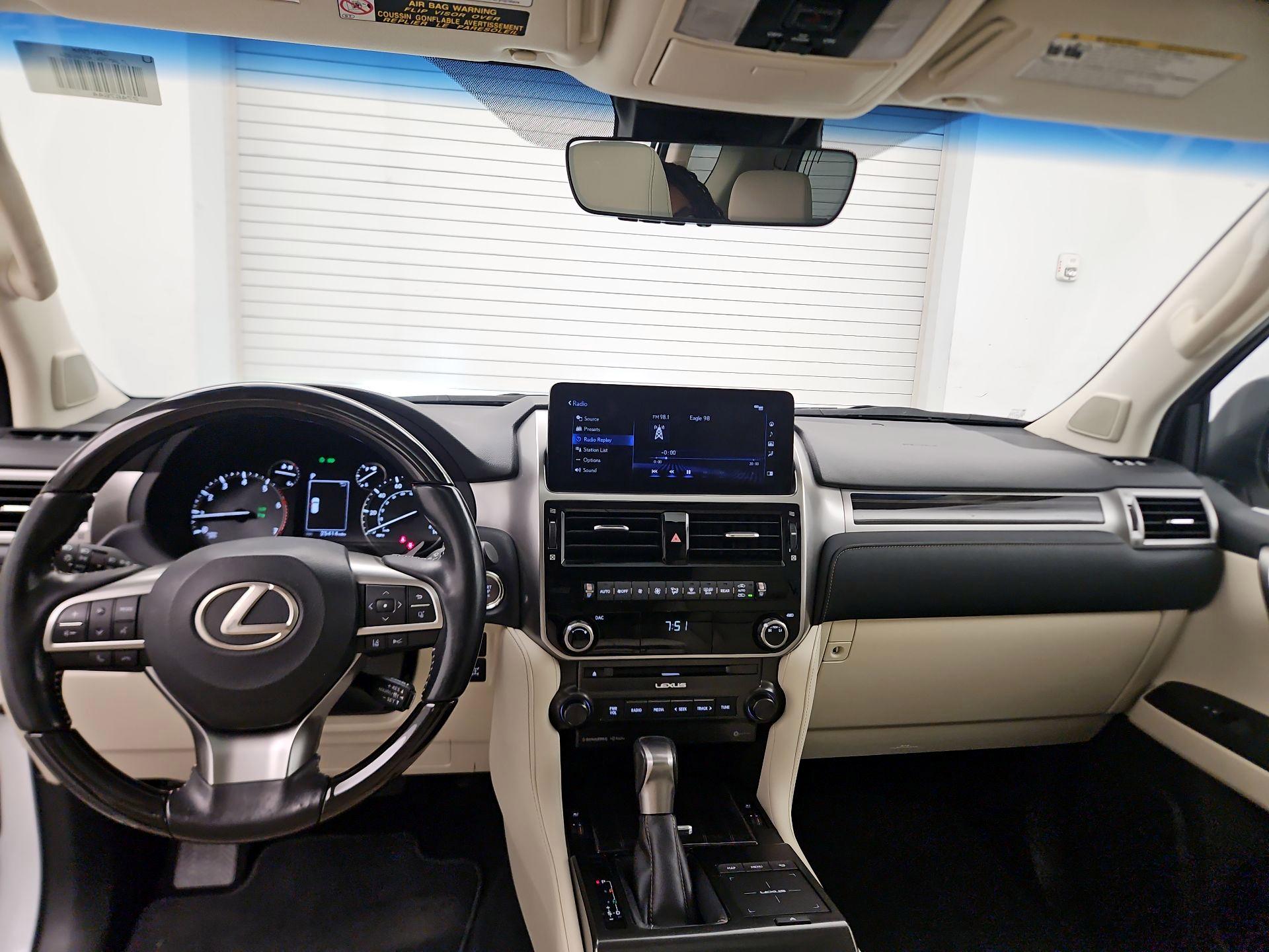 Thumbnail: 2022 Lexus GX - 9