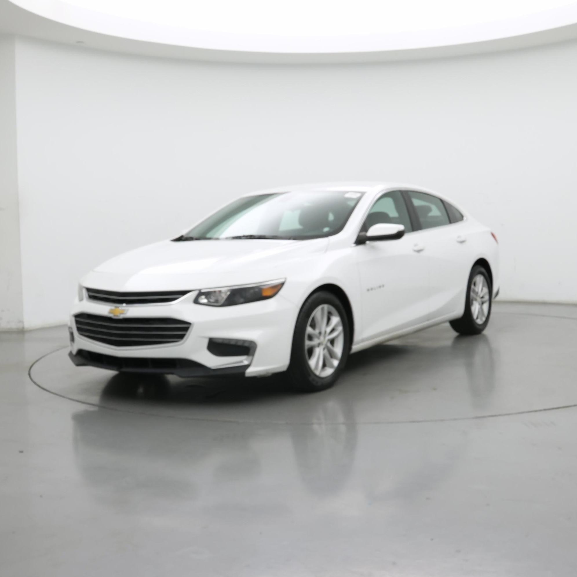 Thumbnail: 2018 Chevrolet Malibu - 4