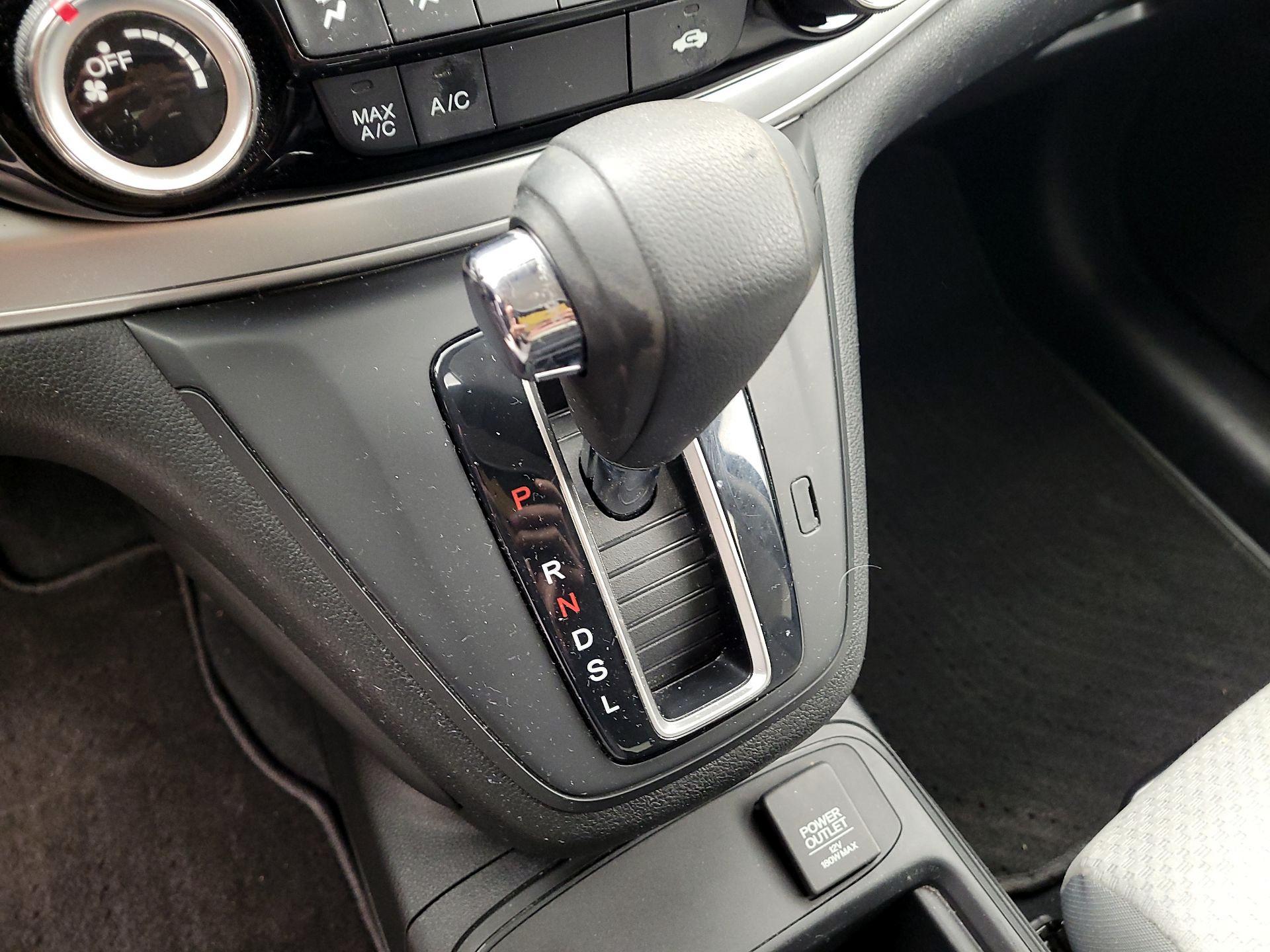 Thumbnail: 2016 Honda CR-V - 17