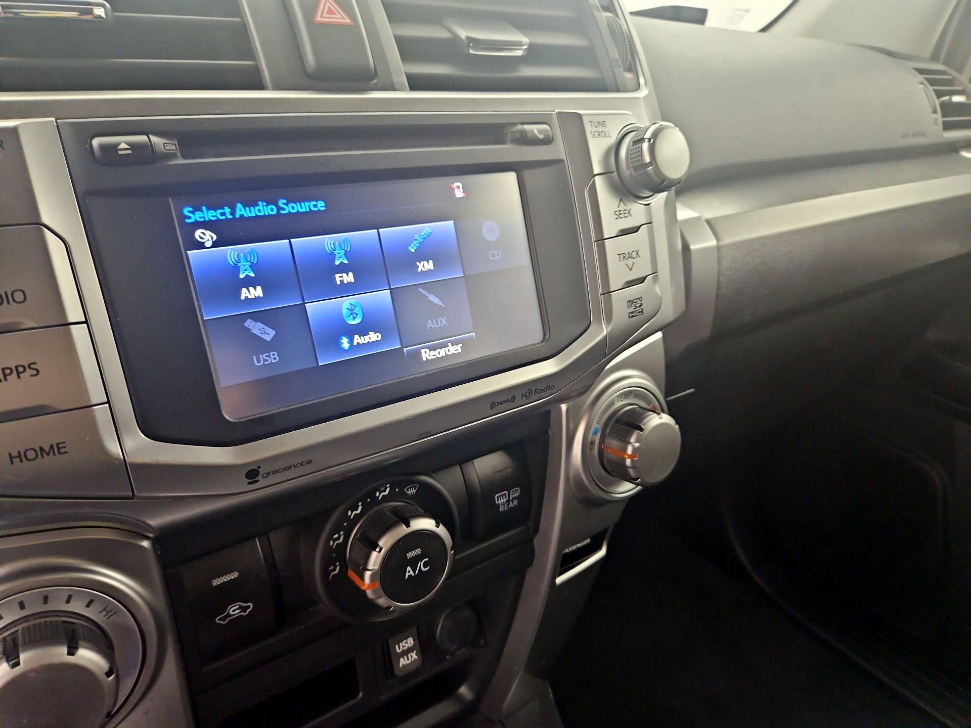 Thumbnail: 2016 Toyota 4Runner - 14