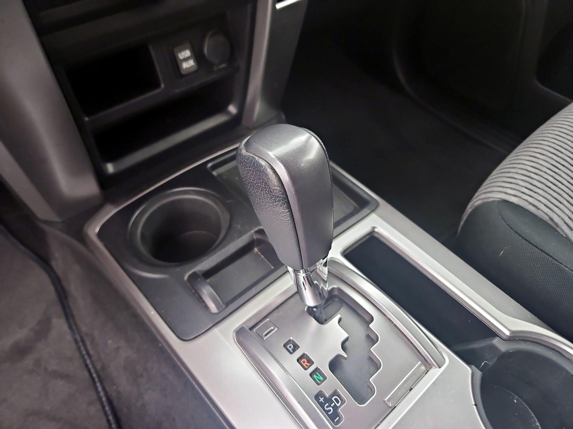 Thumbnail: 2016 Toyota 4Runner - 15