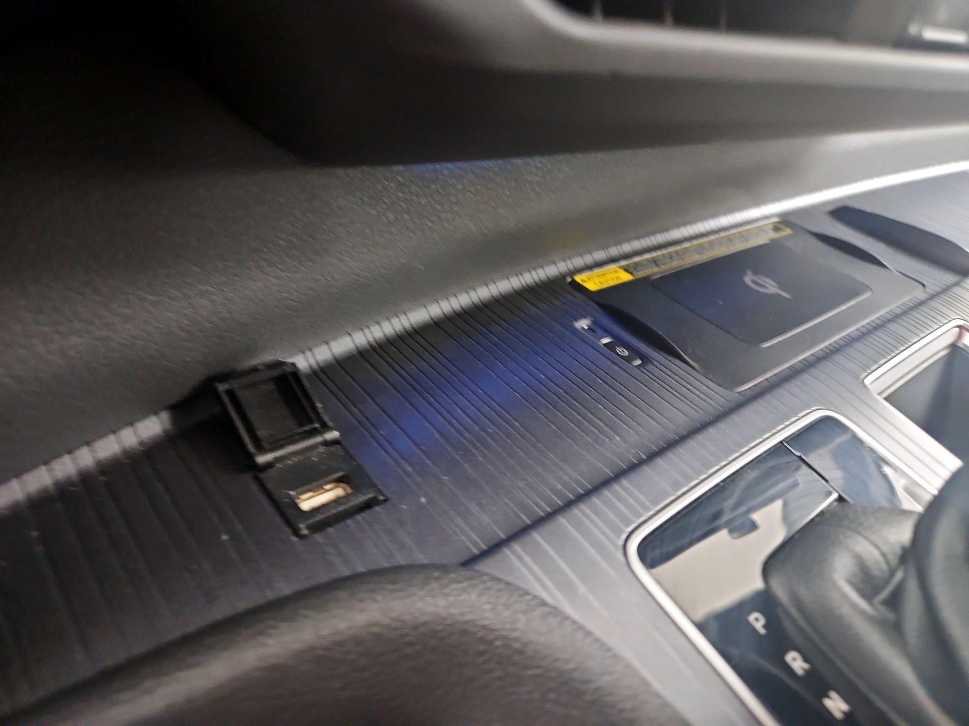 Thumbnail: 2024 Toyota Sienna - 19