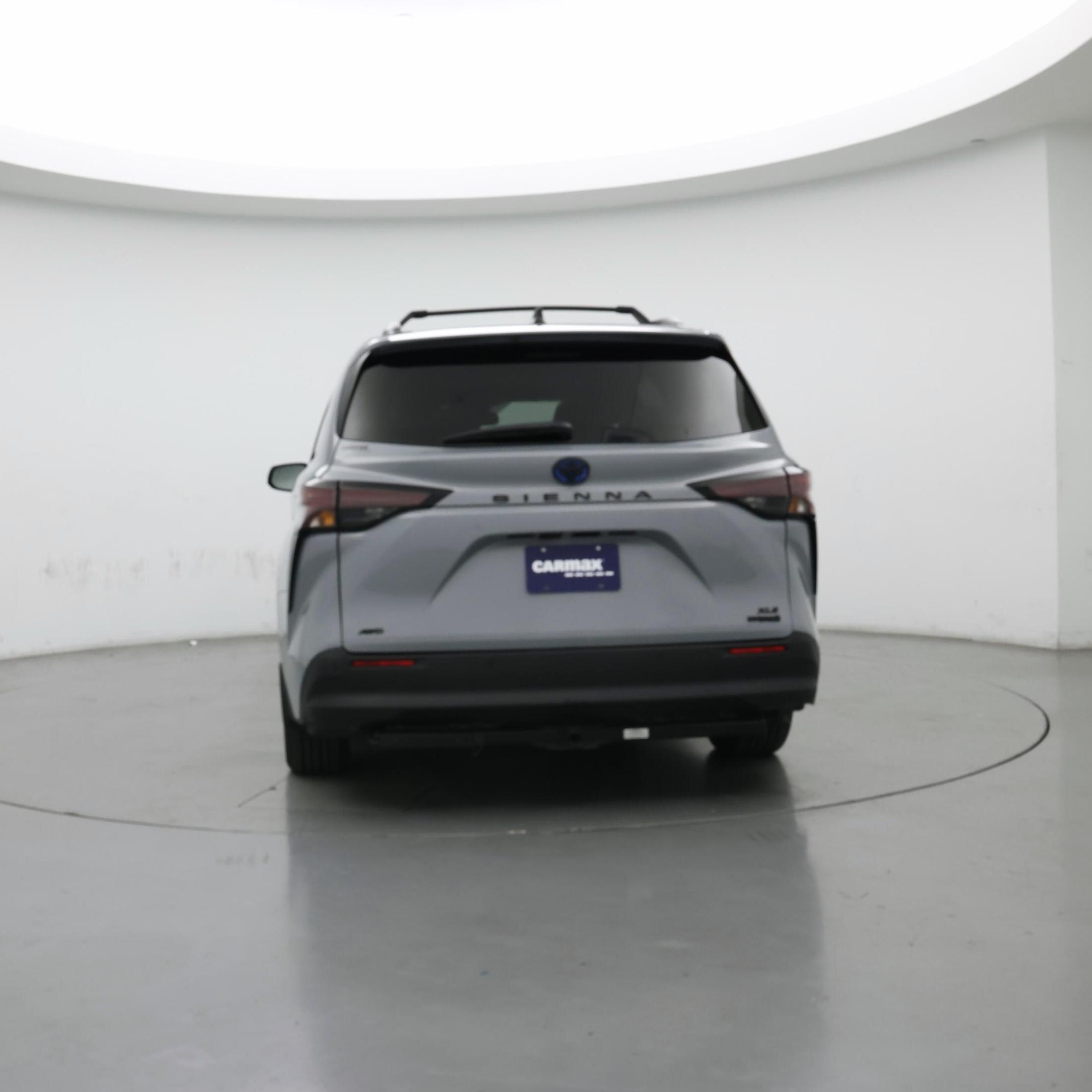 Thumbnail: 2024 Toyota Sienna - 6
