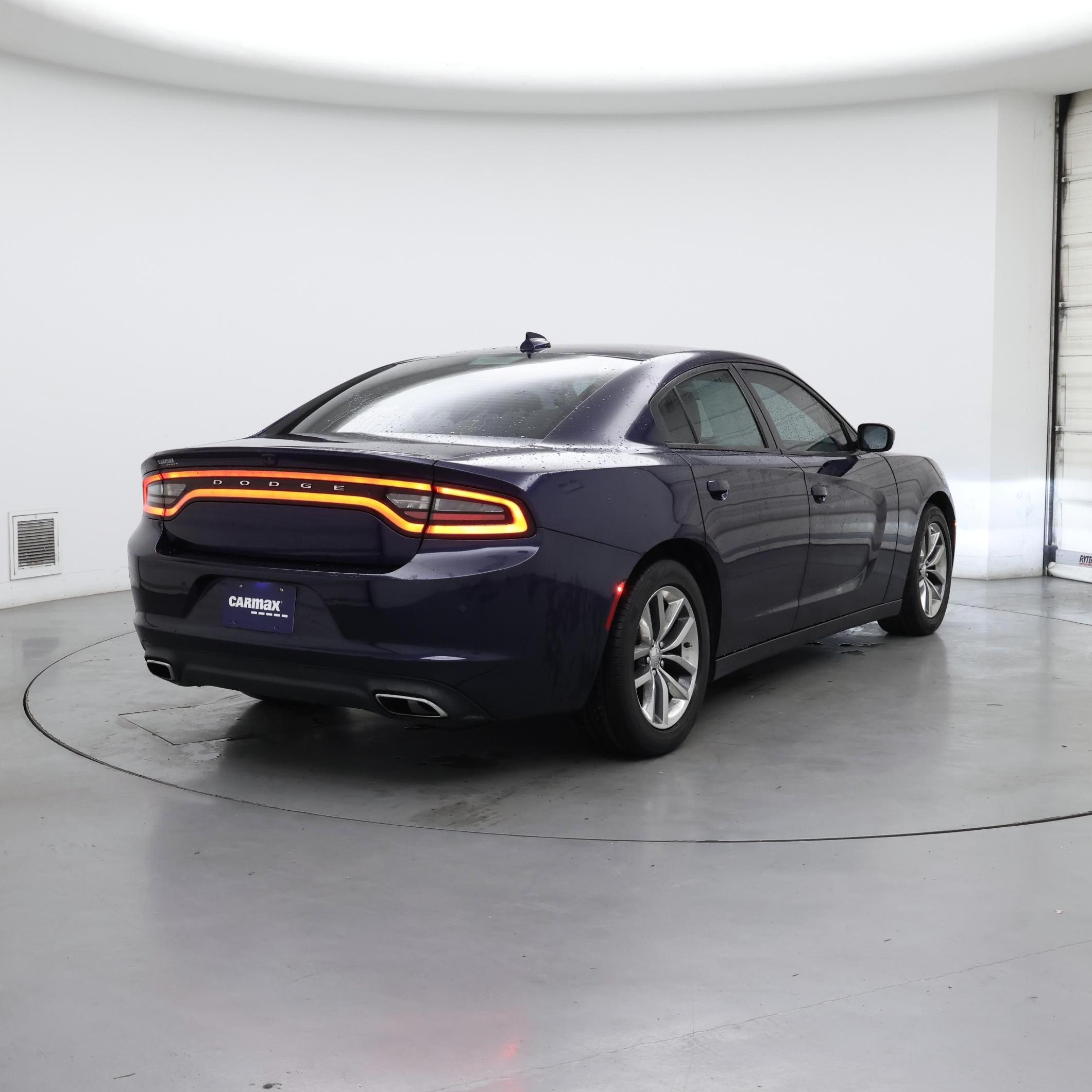 Thumbnail: 2016 Dodge Charger - 8