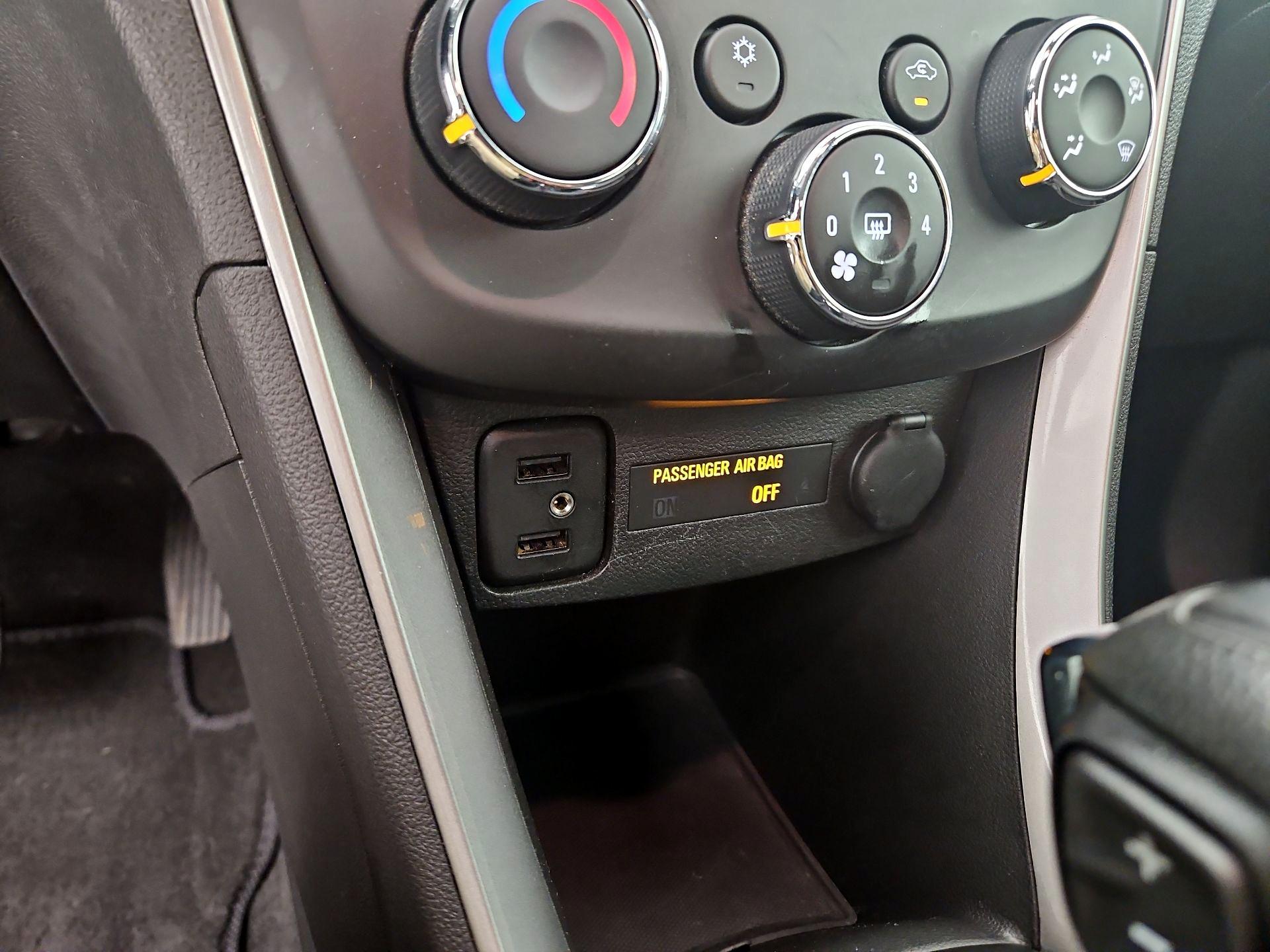 Thumbnail: 2020 Chevrolet Trax - 18