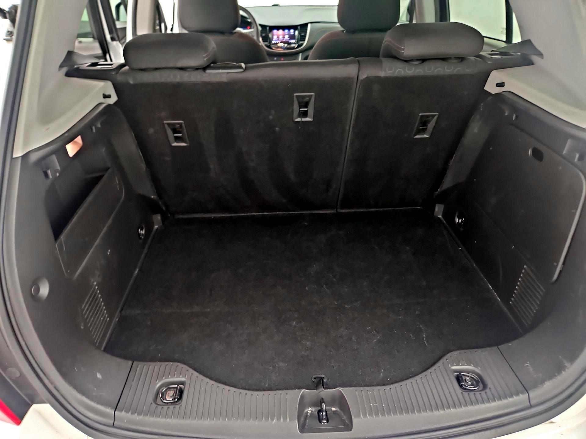 Thumbnail: 2020 Chevrolet Trax - 20