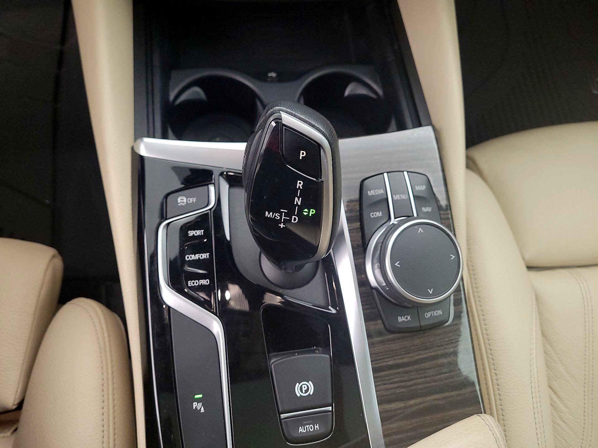 Thumbnail: 2019 BMW 5 Series - 17