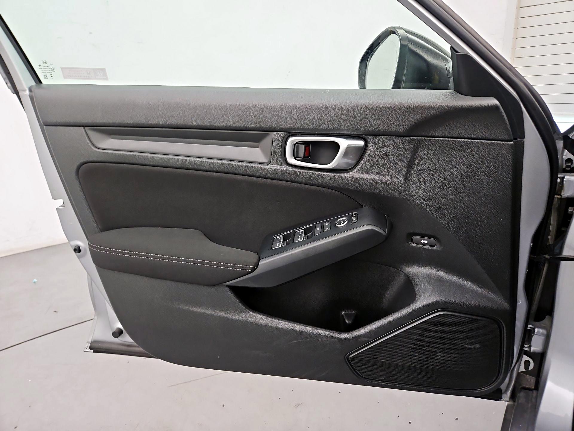 Thumbnail: 2024 Honda Civic - 12