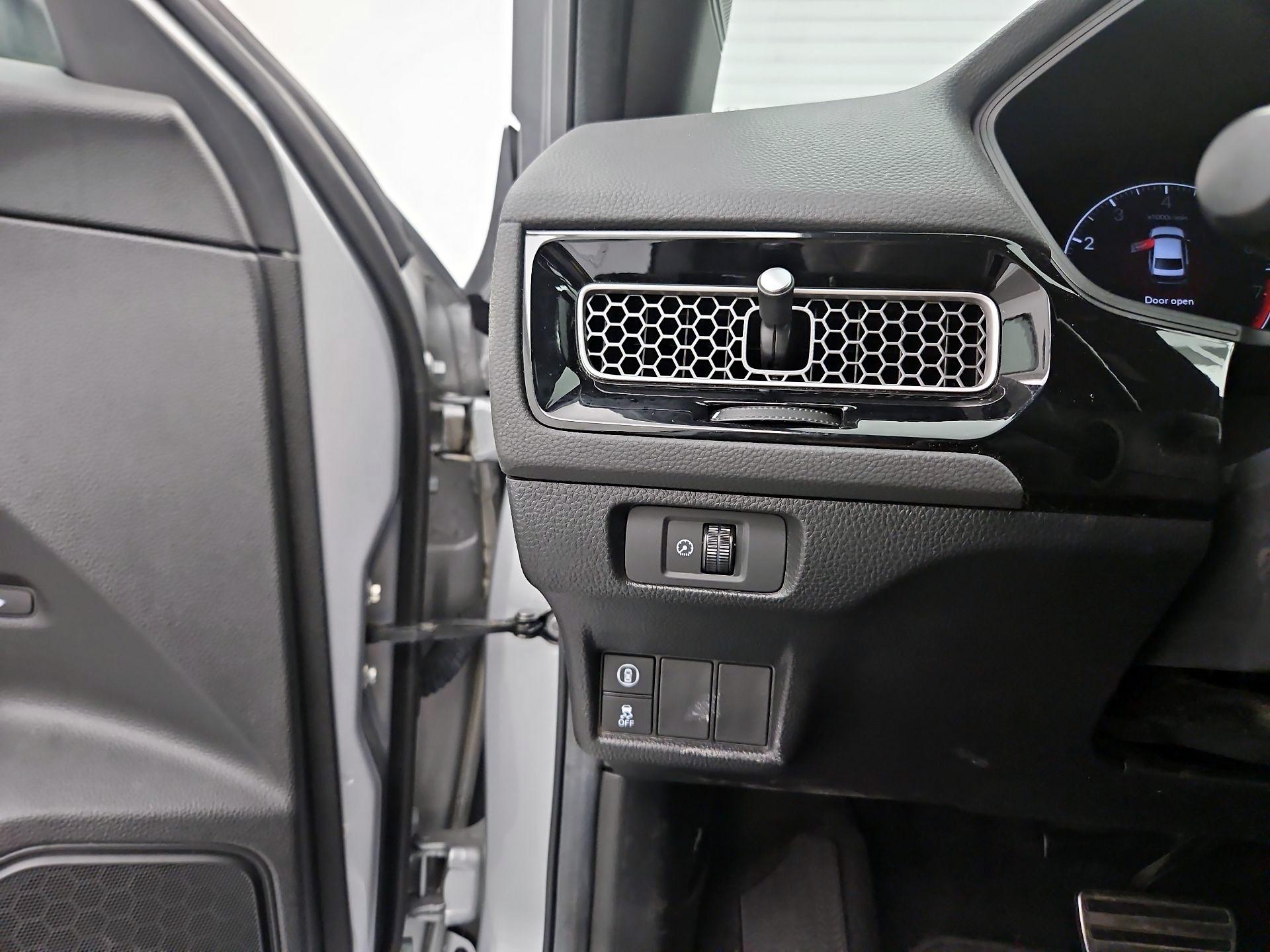 Thumbnail: 2024 Honda Civic - 13