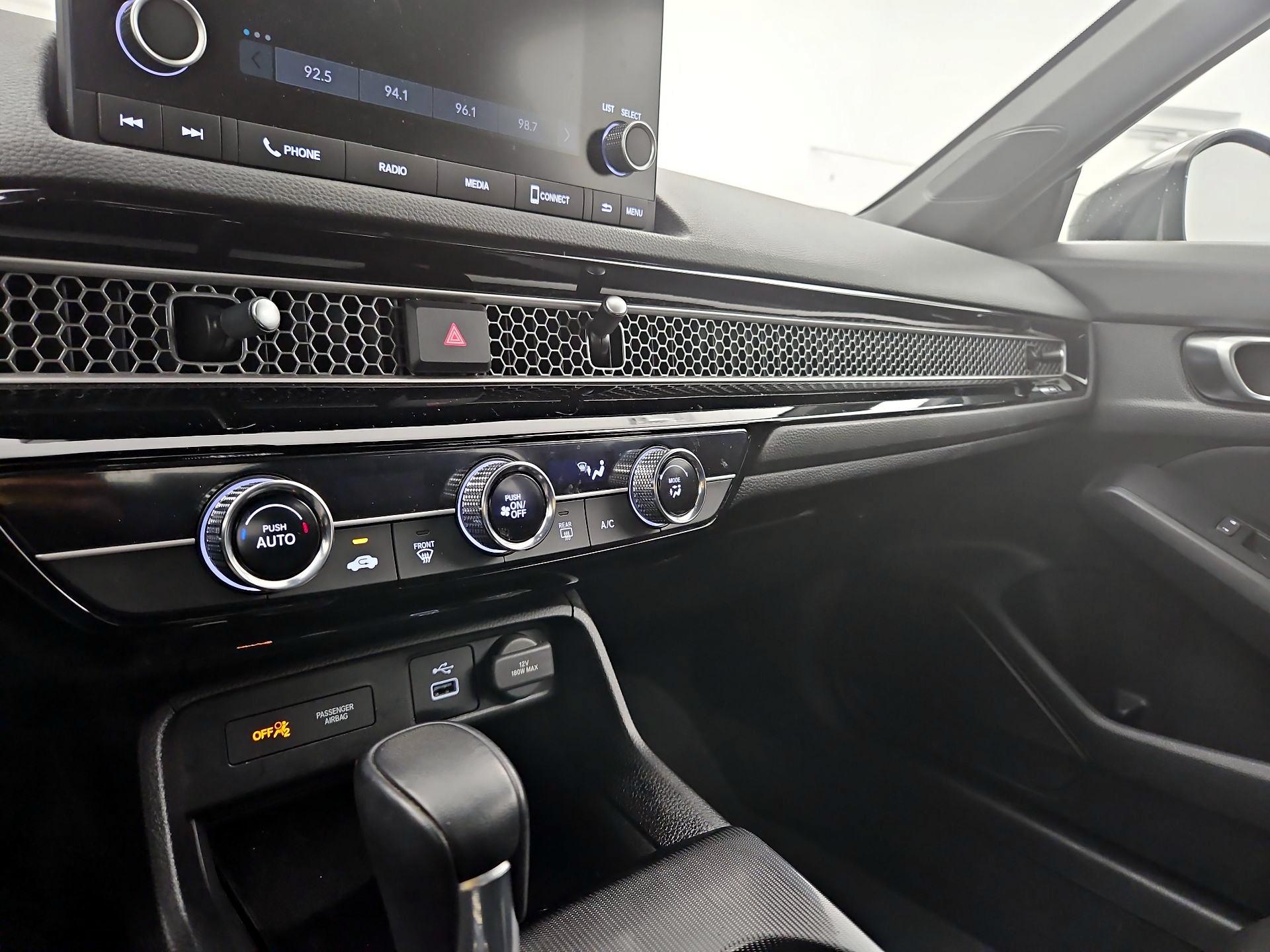 Thumbnail: 2024 Honda Civic - 16