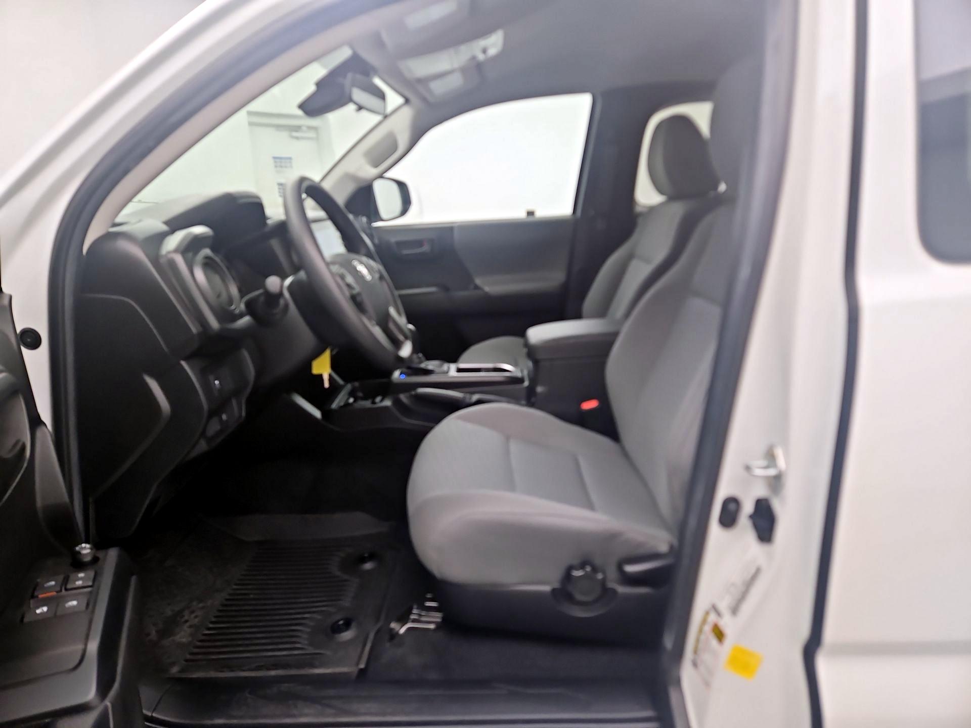 Thumbnail: 2023 Toyota Tacoma - 11