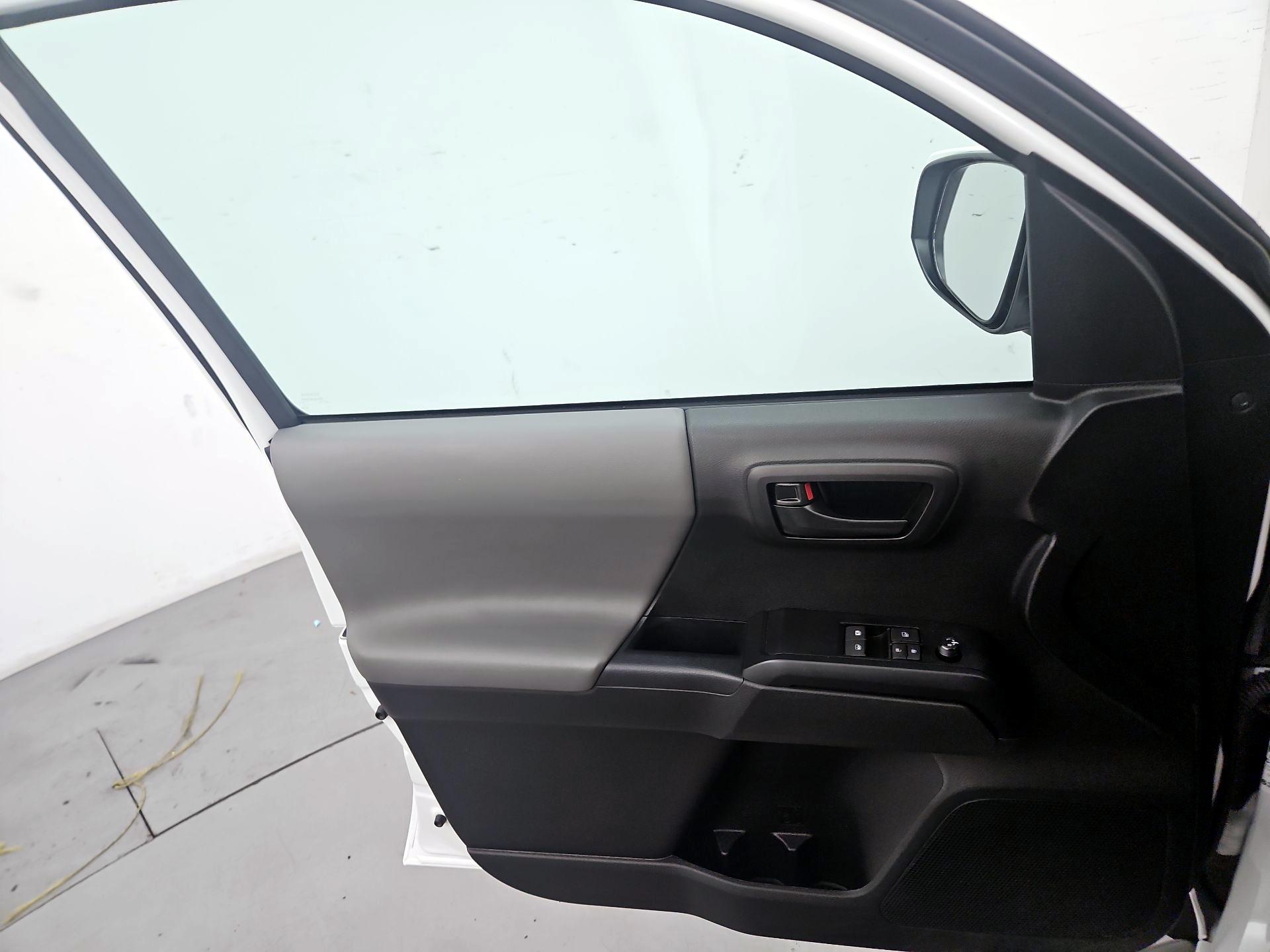 Thumbnail: 2023 Toyota Tacoma - 12