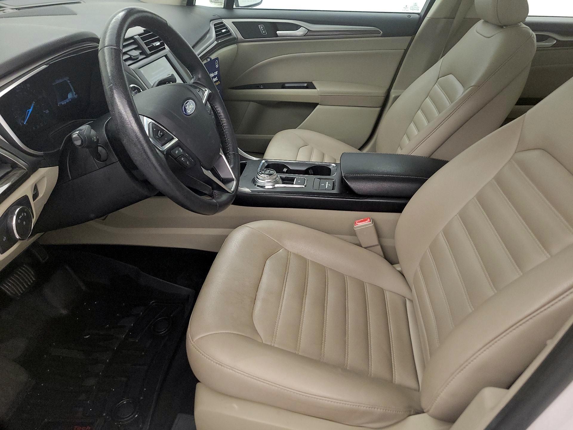 Thumbnail: 2019 Ford Fusion - 11