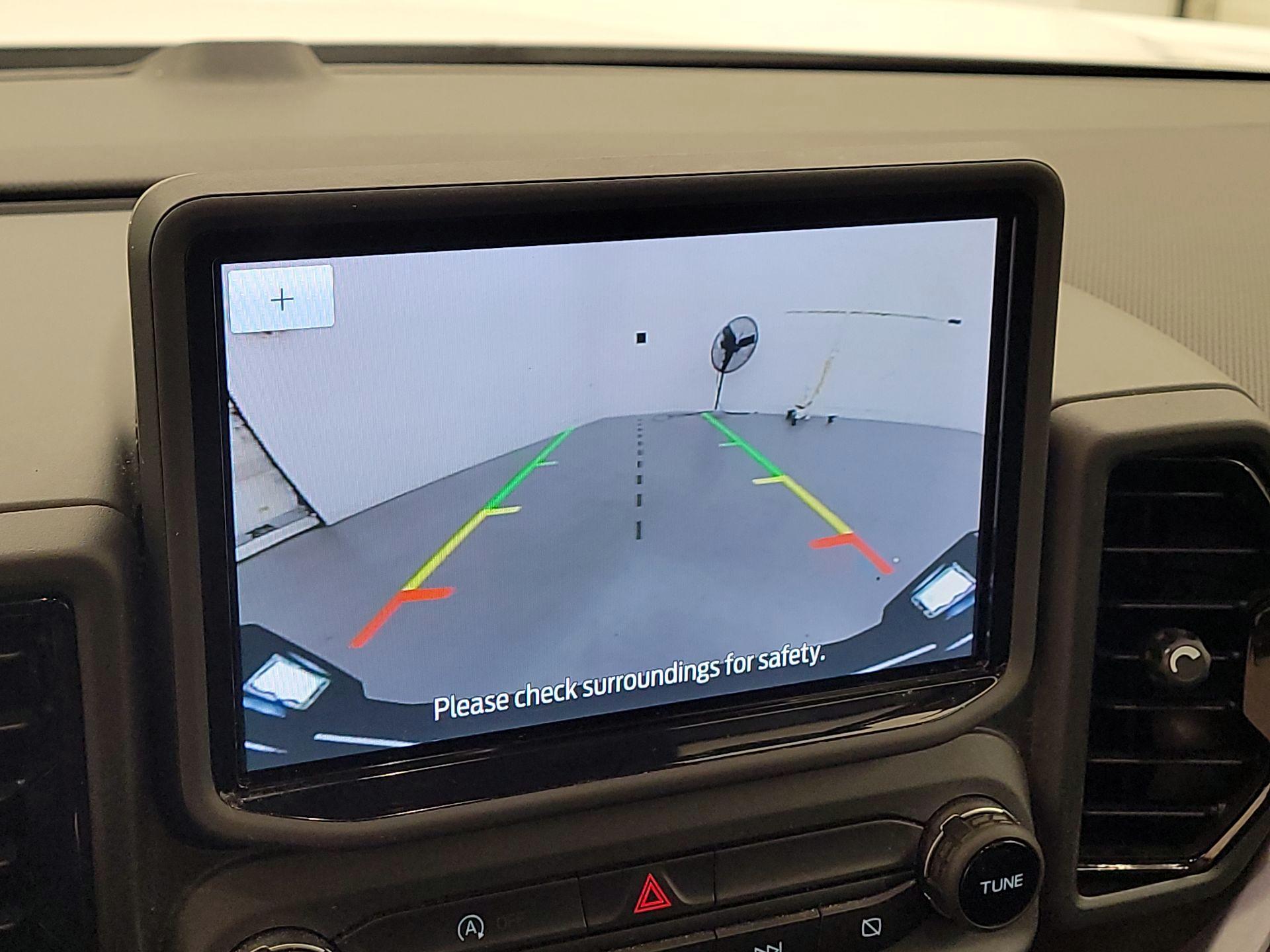 Thumbnail: 2022 Ford Bronco Sport - 14