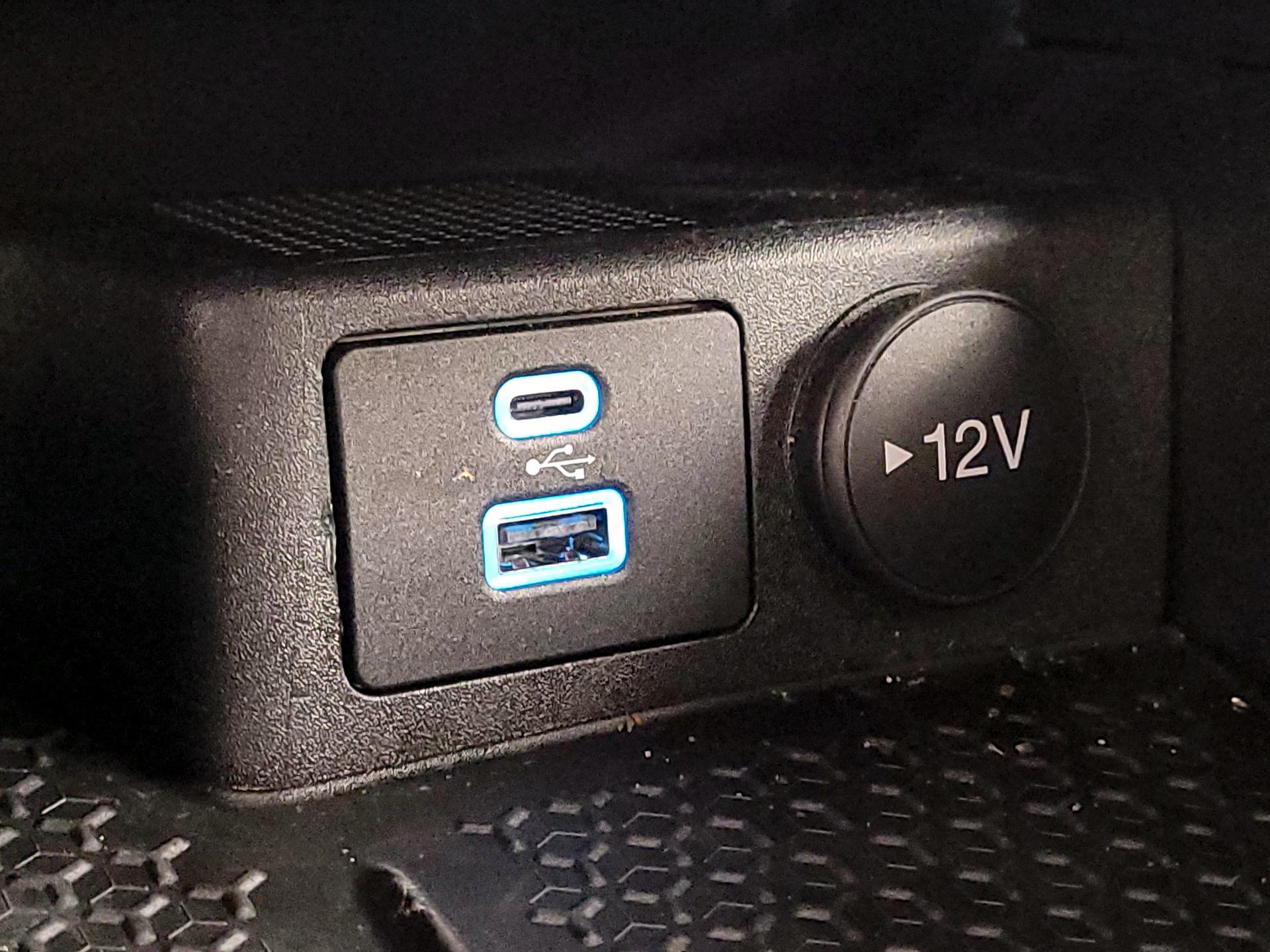 Thumbnail: 2022 Ford Bronco Sport - 18