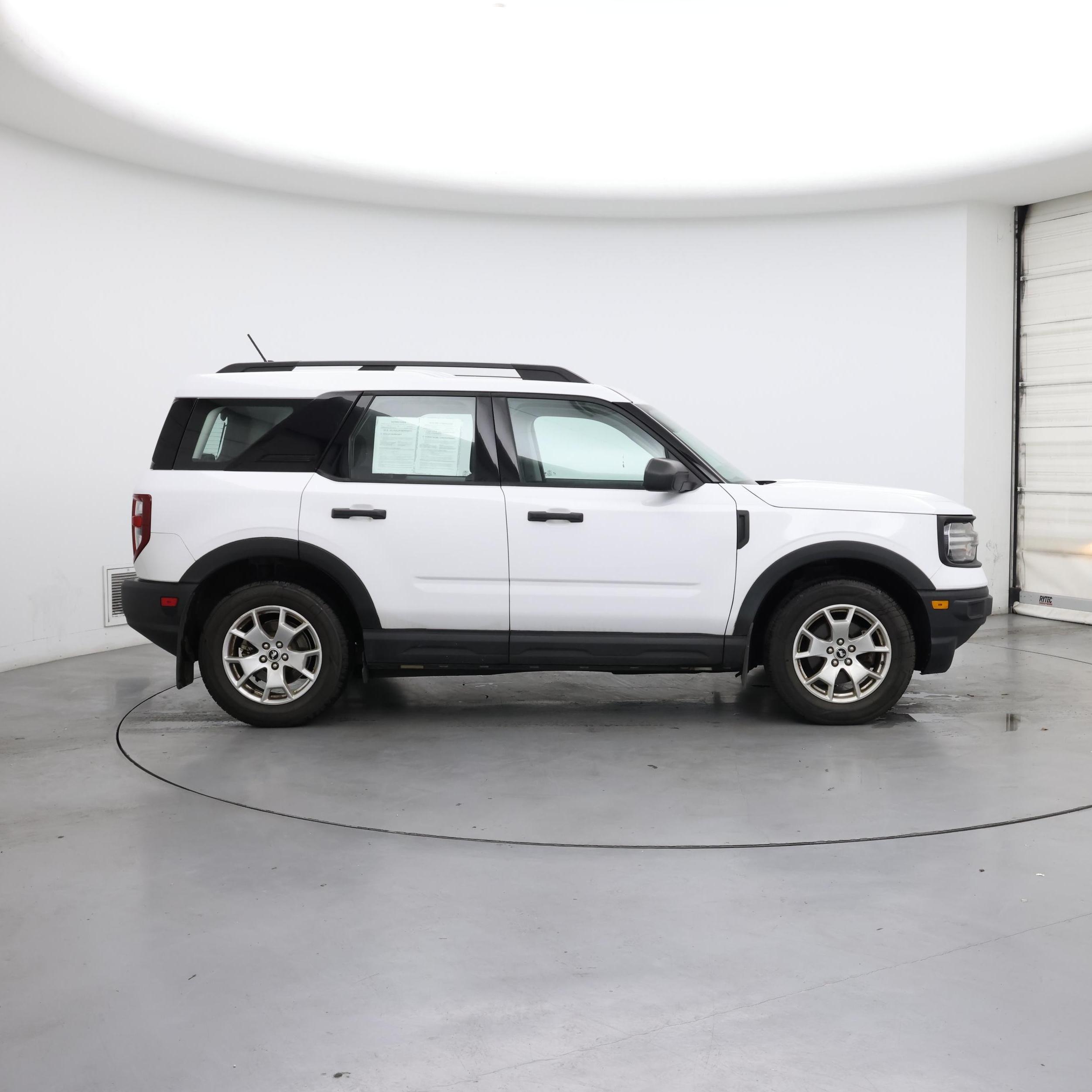 Thumbnail: 2022 Ford Bronco Sport - 7