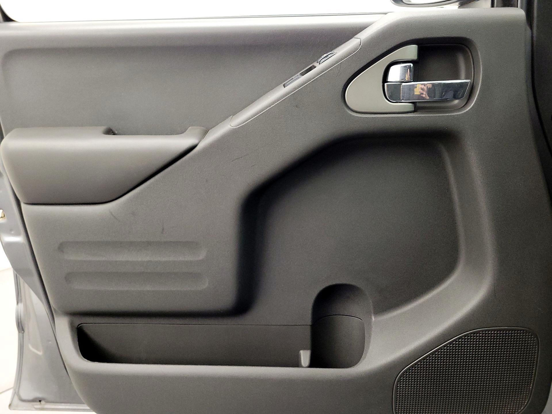 Thumbnail: 2018 Nissan Frontier - 12