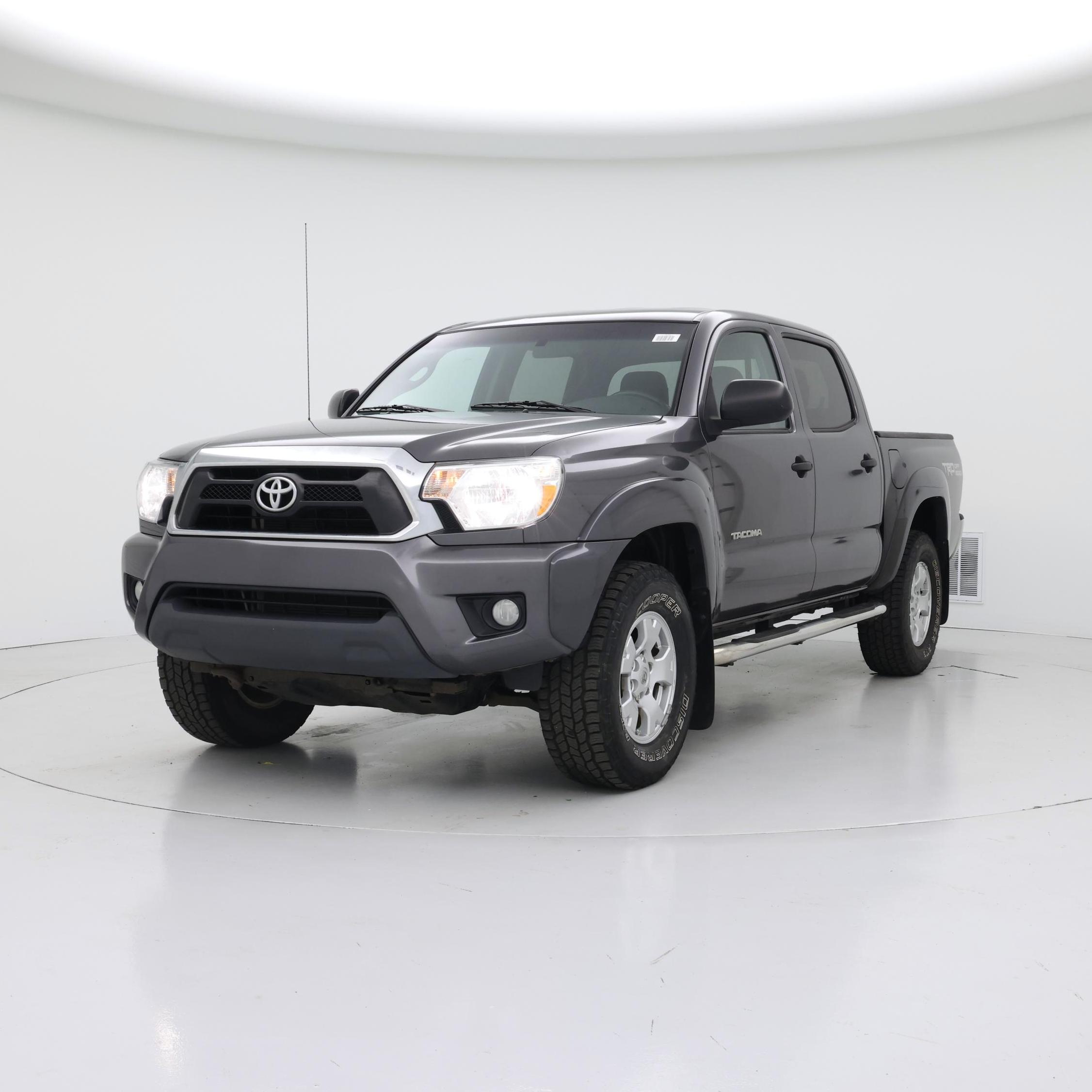 Thumbnail: 2014 Toyota Tacoma - 4