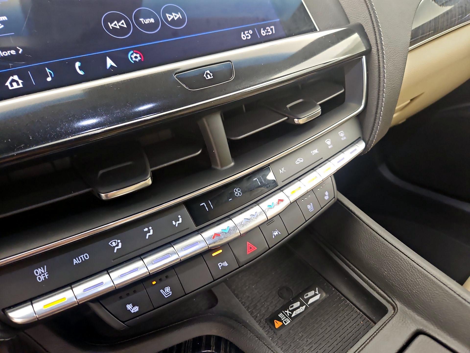 Thumbnail: 2022 Cadillac CT5 - 14