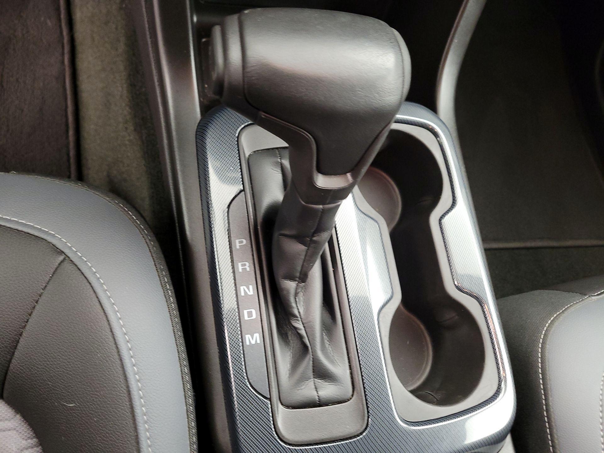 Thumbnail: 2016 Chevrolet Colorado - 15