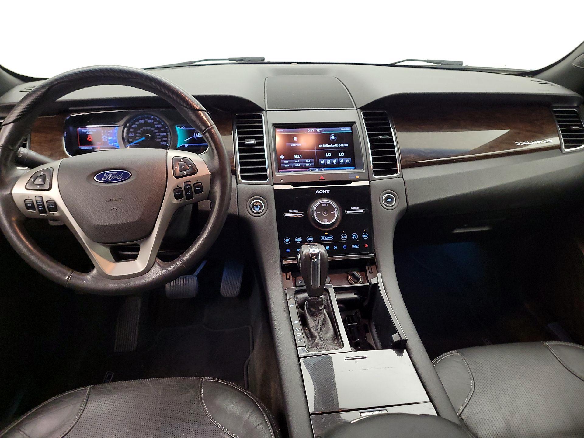 Thumbnail: 2014 Ford Taurus - 9