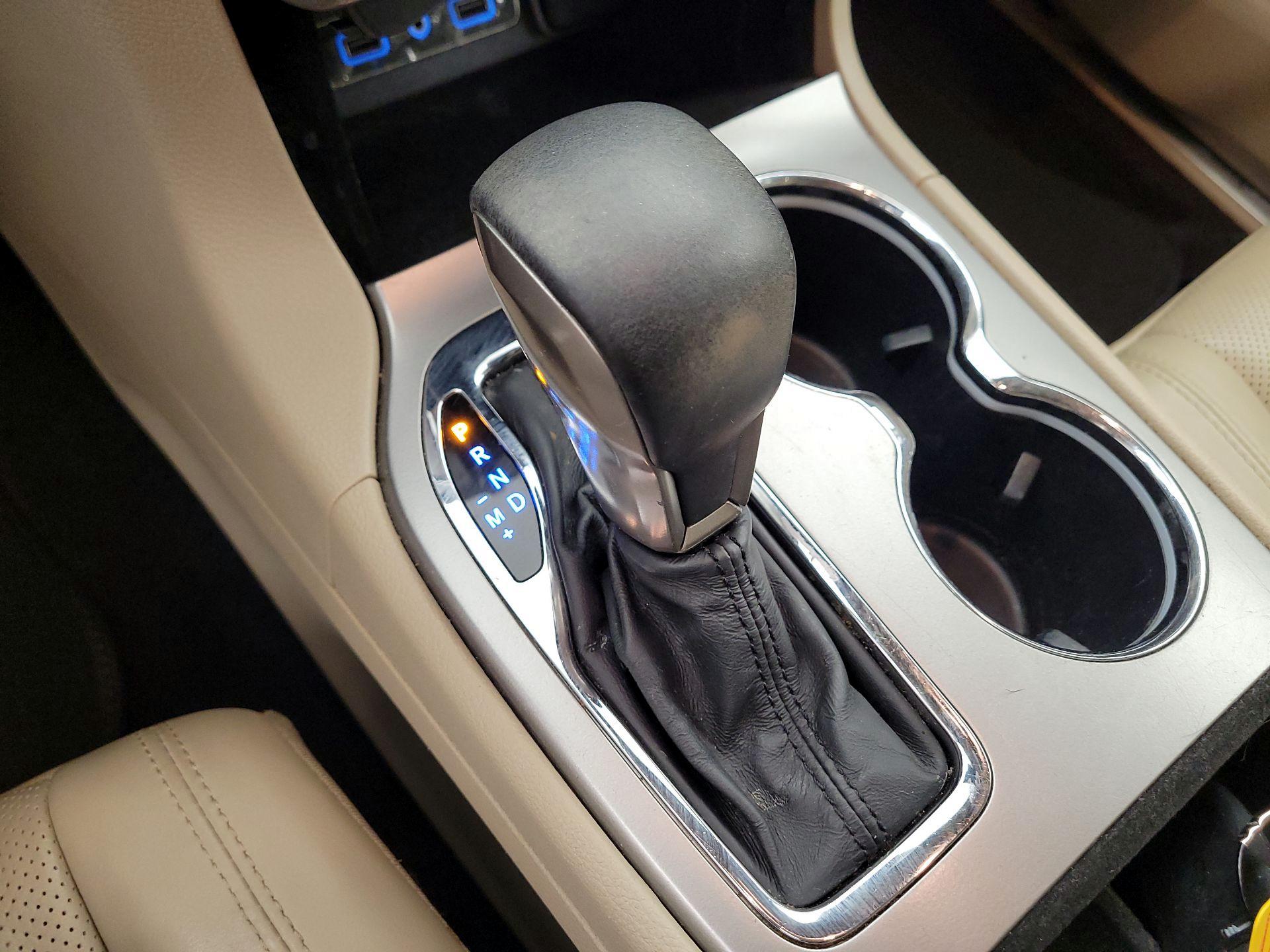 Thumbnail: 2018 Jeep Grand Cherokee - 17