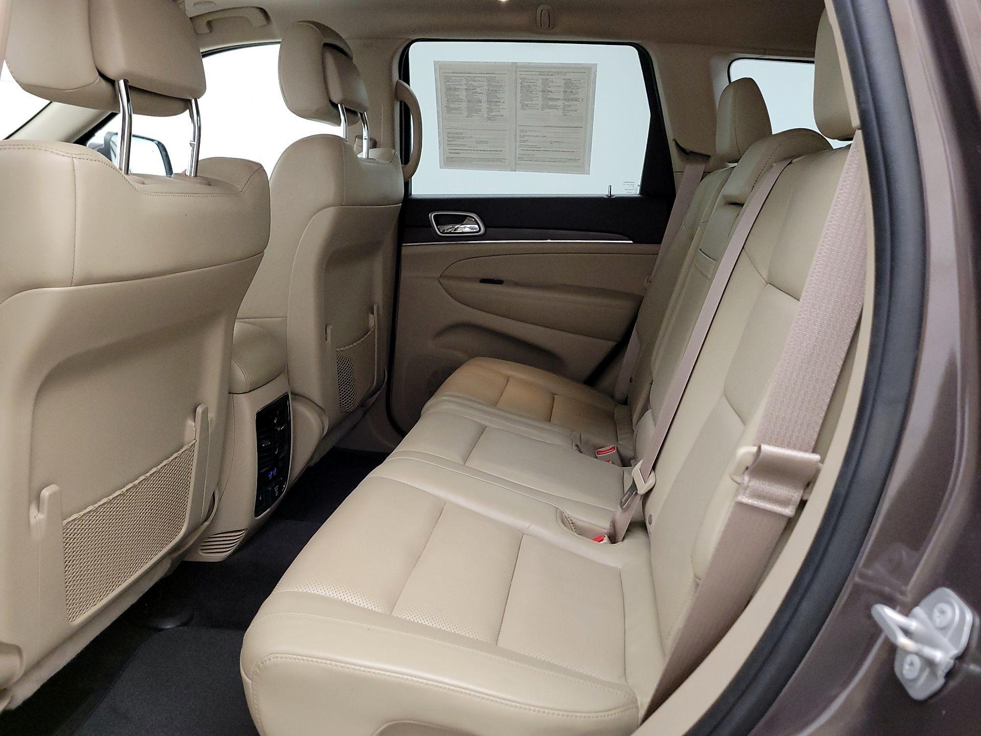 Thumbnail: 2018 Jeep Grand Cherokee - 19