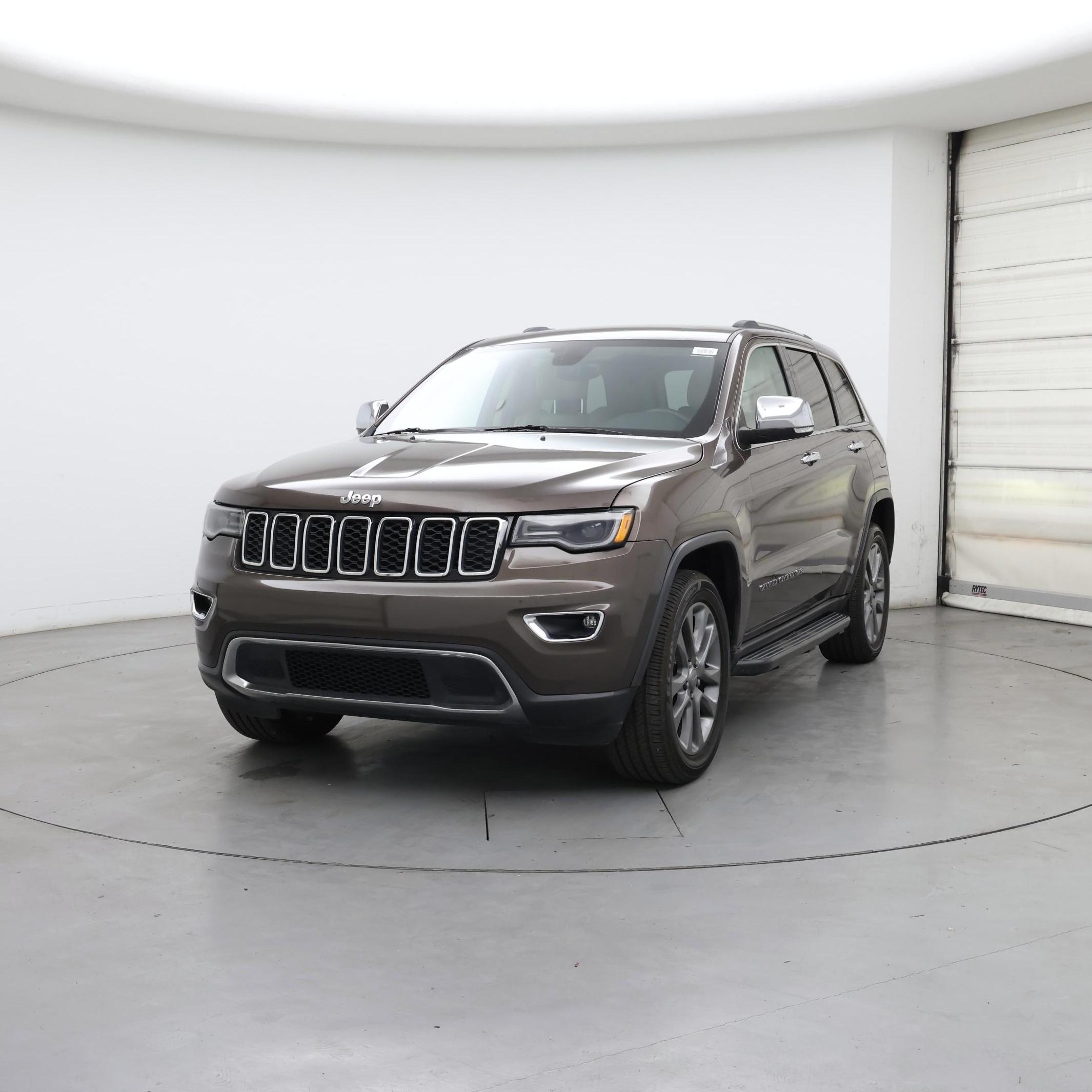 Thumbnail: 2018 Jeep Grand Cherokee - 4