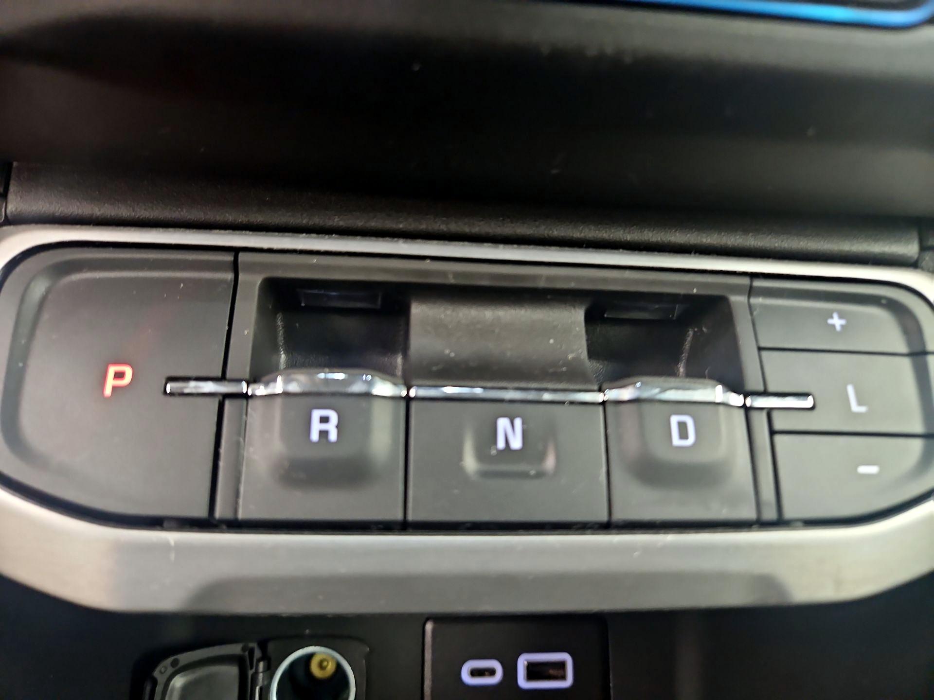 Thumbnail: 2023 GMC Acadia - 16