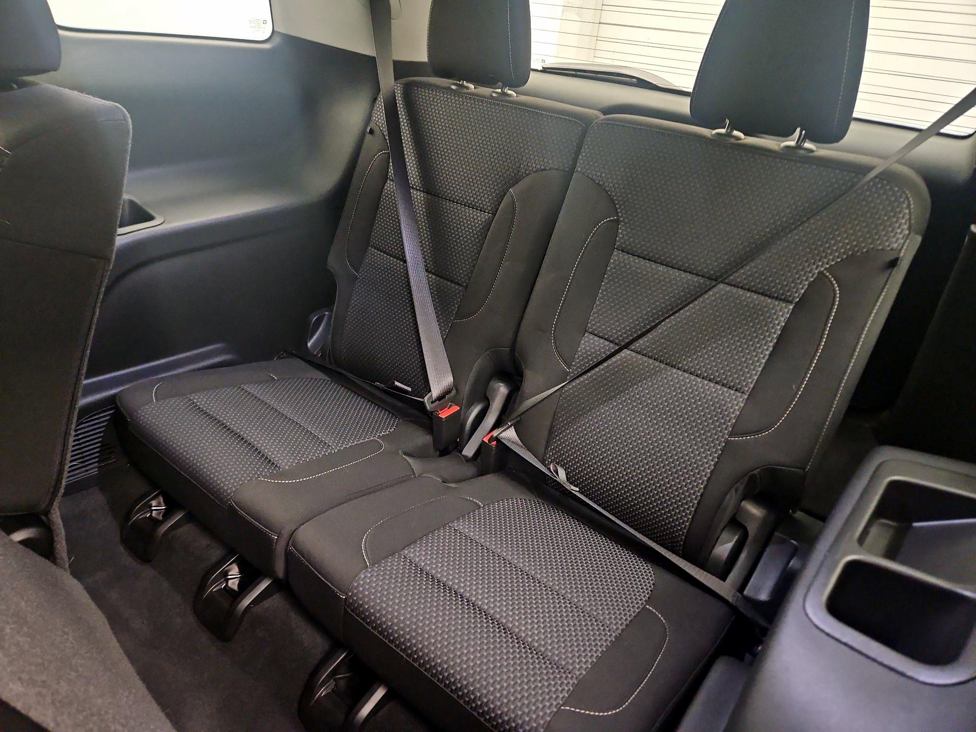 Thumbnail: 2023 GMC Acadia - 19