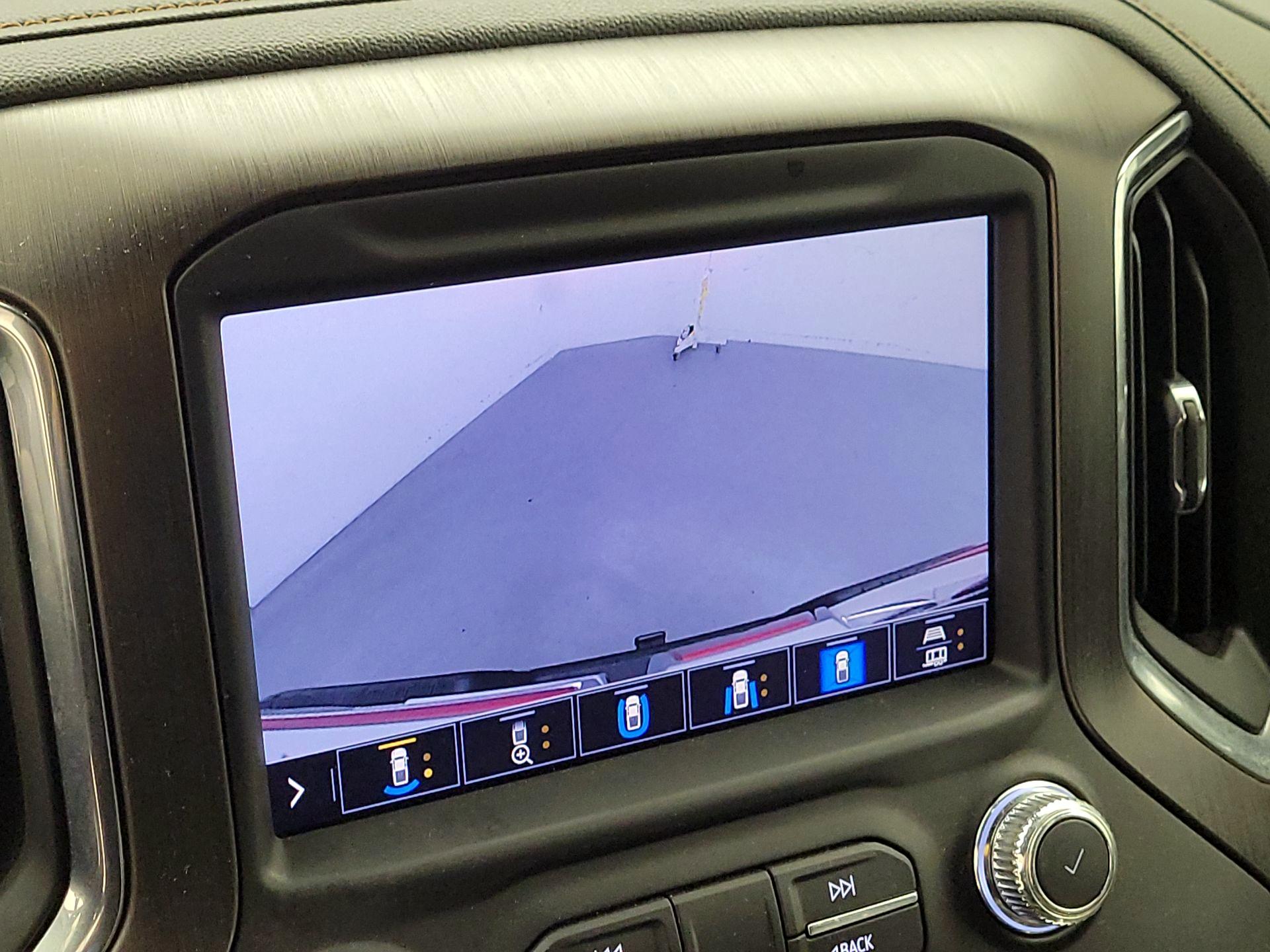 Thumbnail: 2022 GMC Sierra 2500 - 14