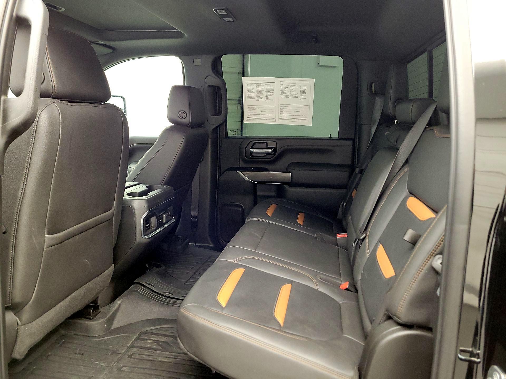 Thumbnail: 2022 GMC Sierra 2500 - 19