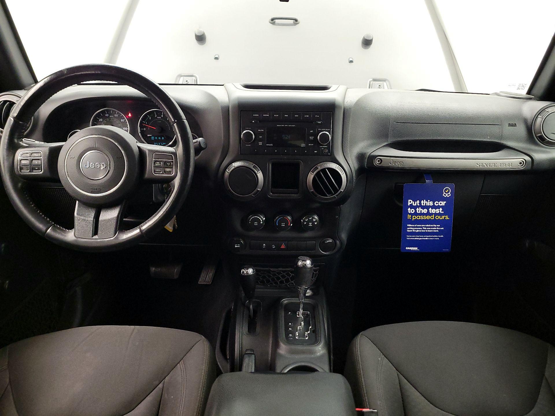 Thumbnail: 2017 Jeep Wrangler - 9