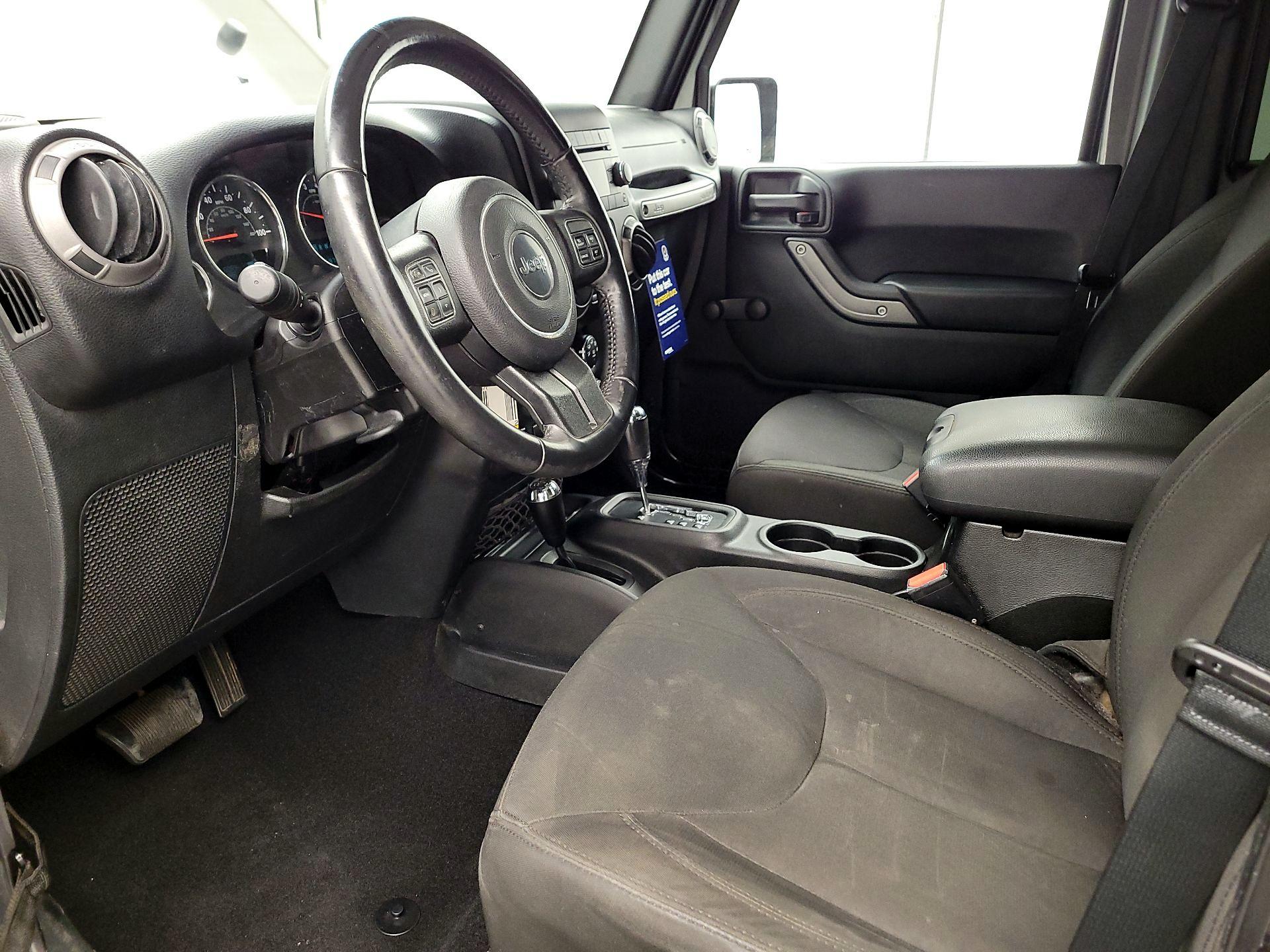 Thumbnail: 2017 Jeep Wrangler - 11