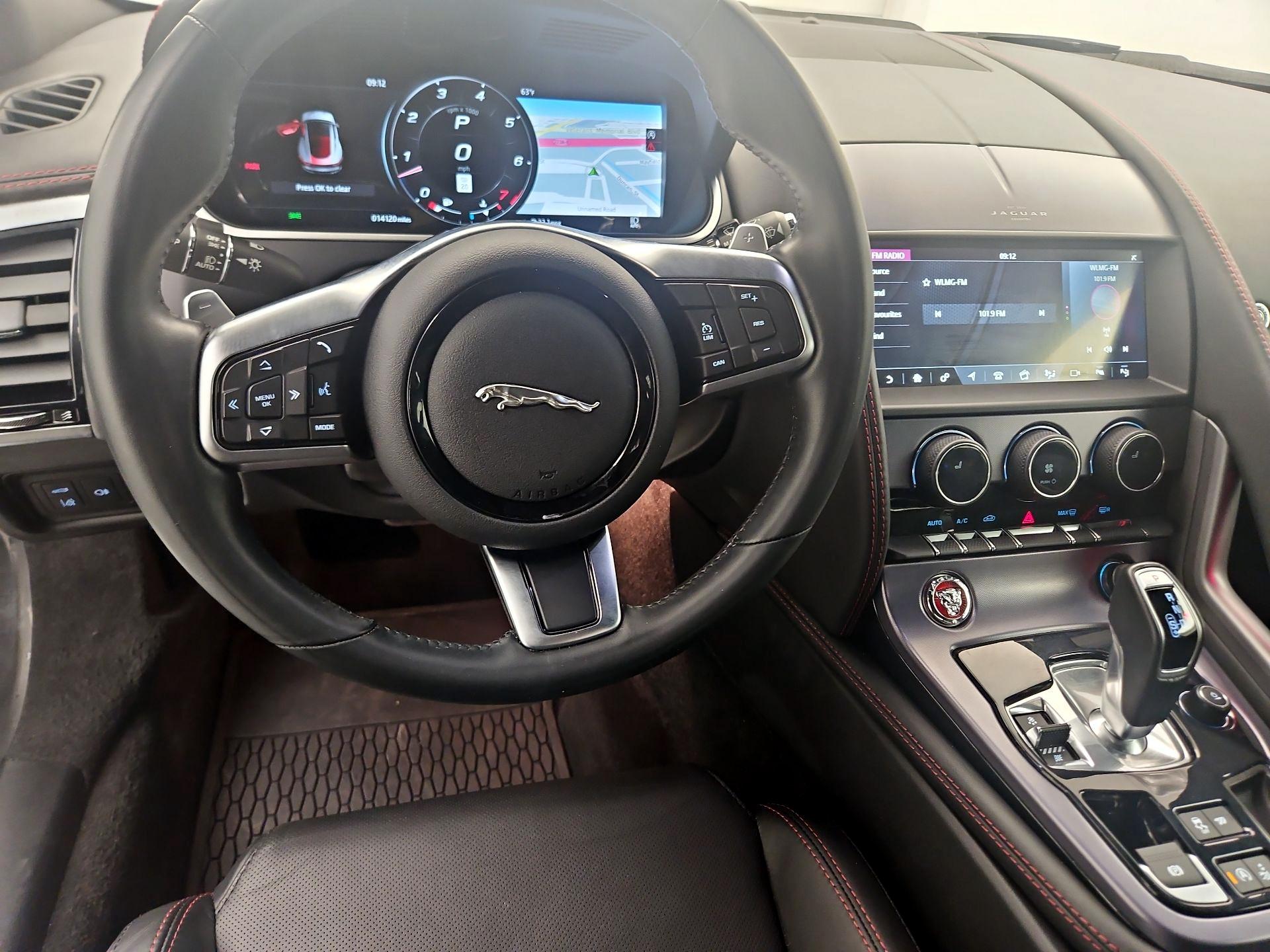 Thumbnail: 2022 Jaguar F-Type - 10