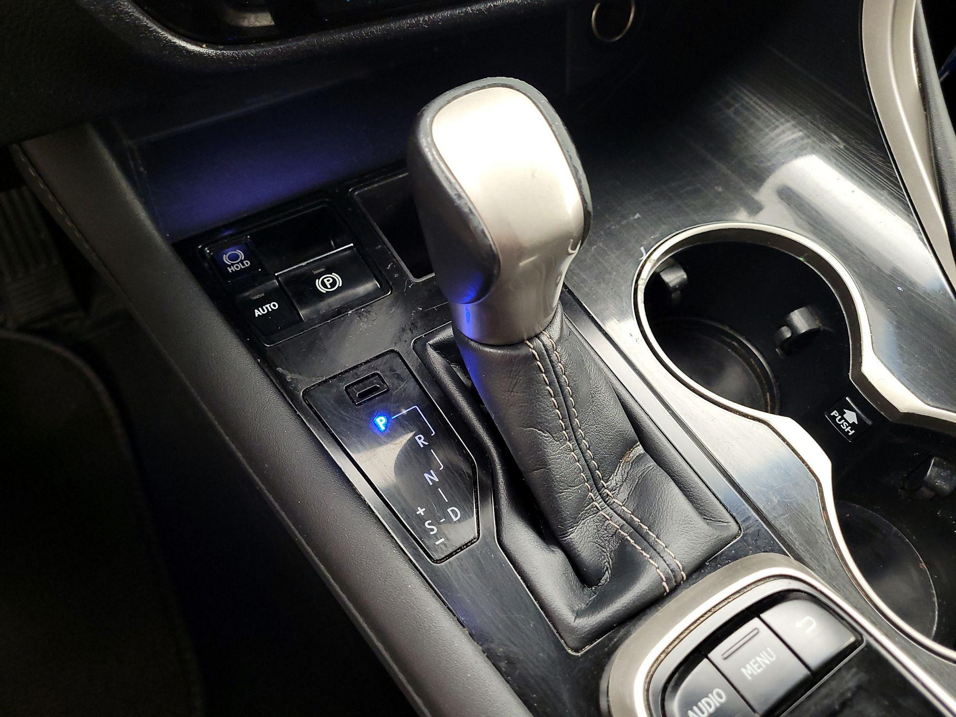 Thumbnail: 2017 Lexus RX - 17