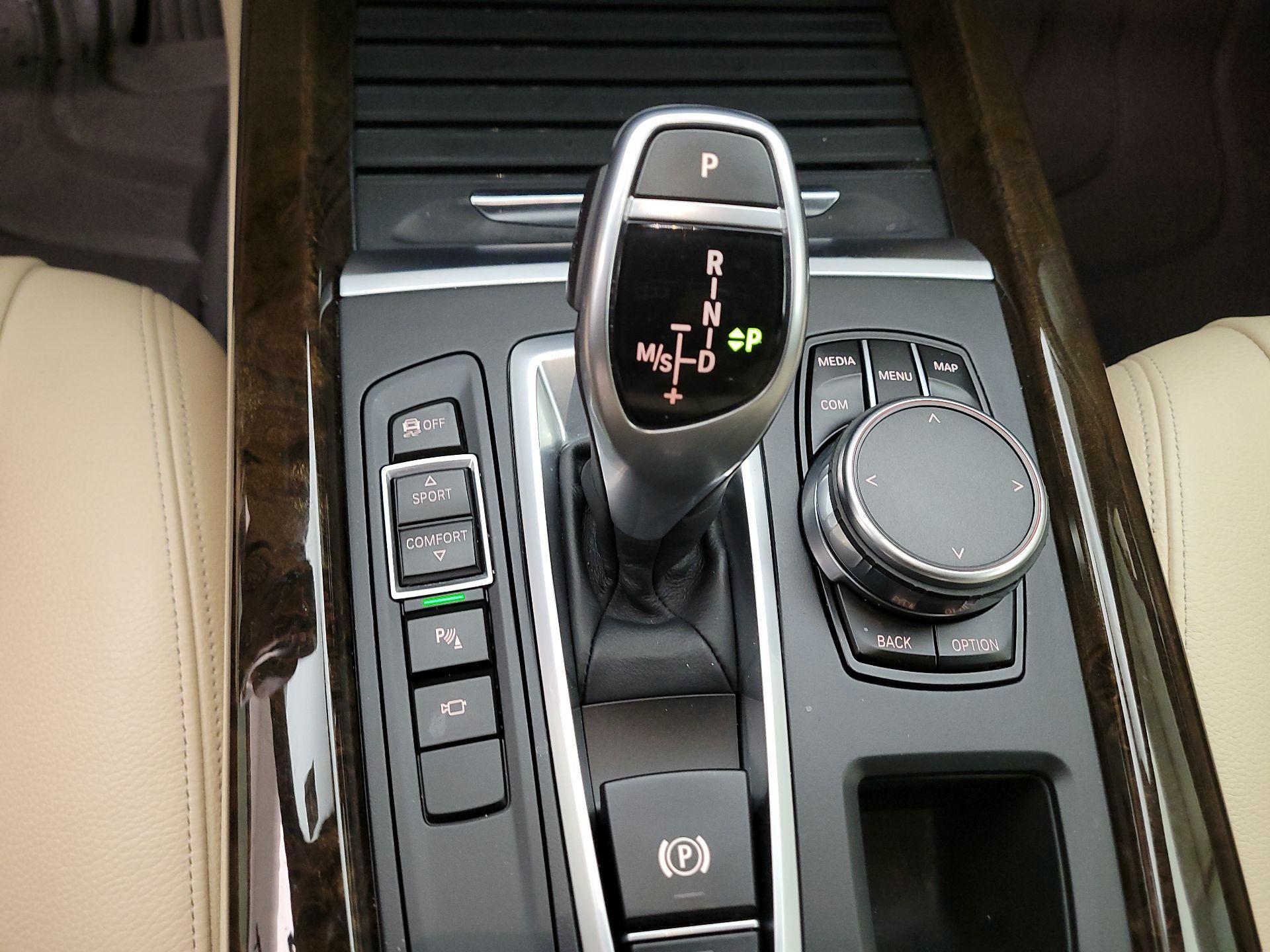 Thumbnail: 2018 BMW X5 - 15