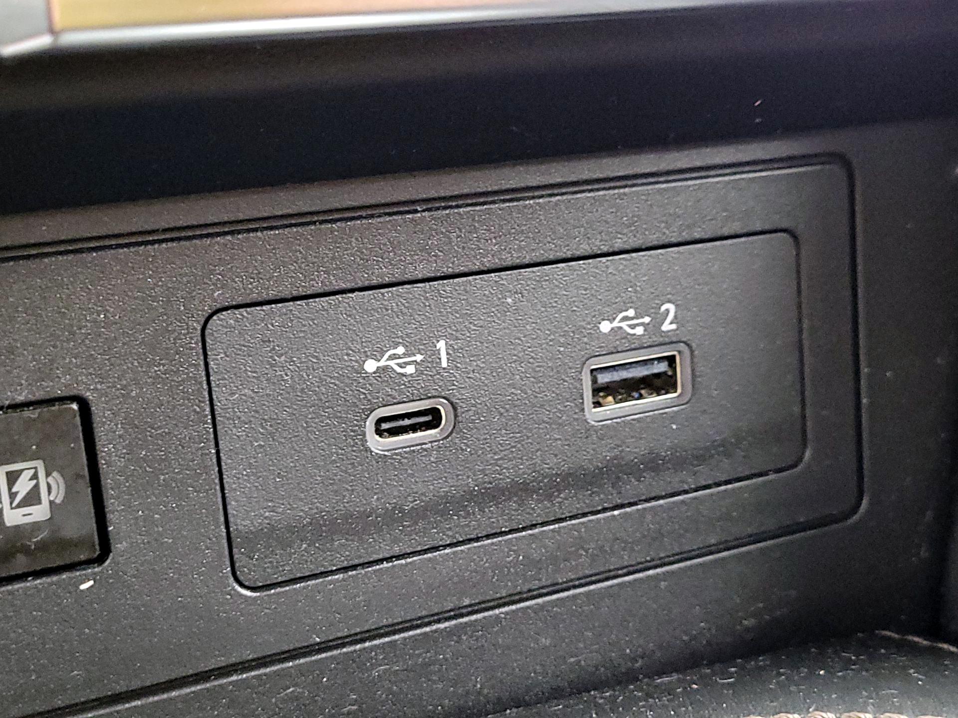 Thumbnail: 2023 Nissan Armada - 18