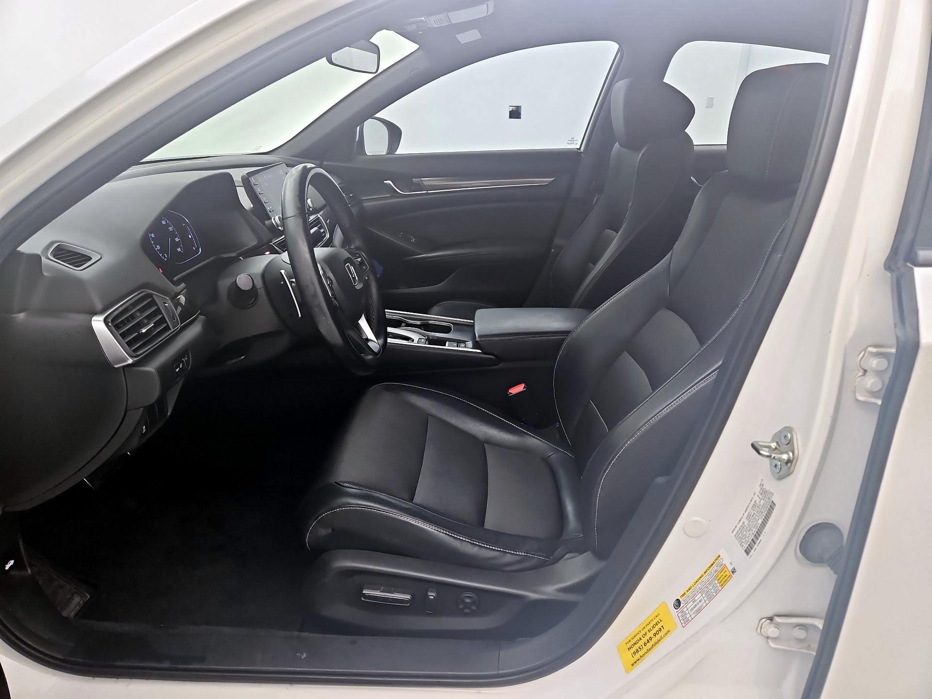 Thumbnail: 2018 Honda Accord - 11