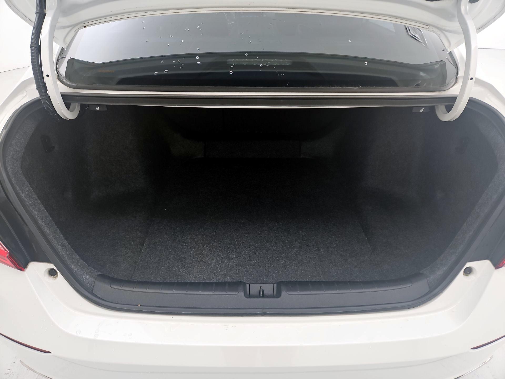 Thumbnail: 2018 Honda Accord - 20