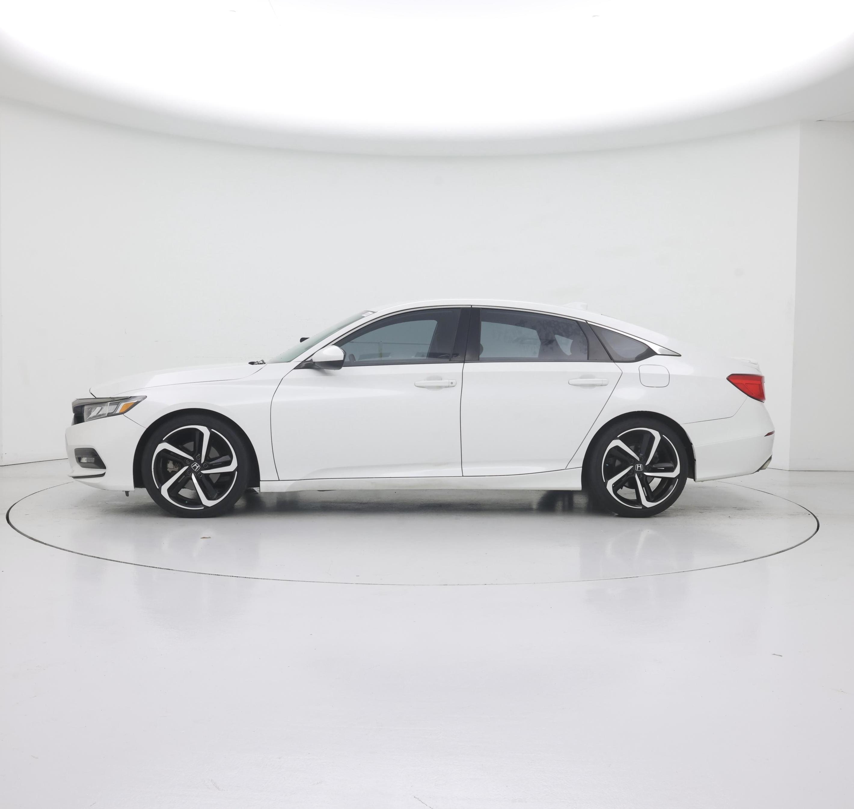 Thumbnail: 2018 Honda Accord - 3