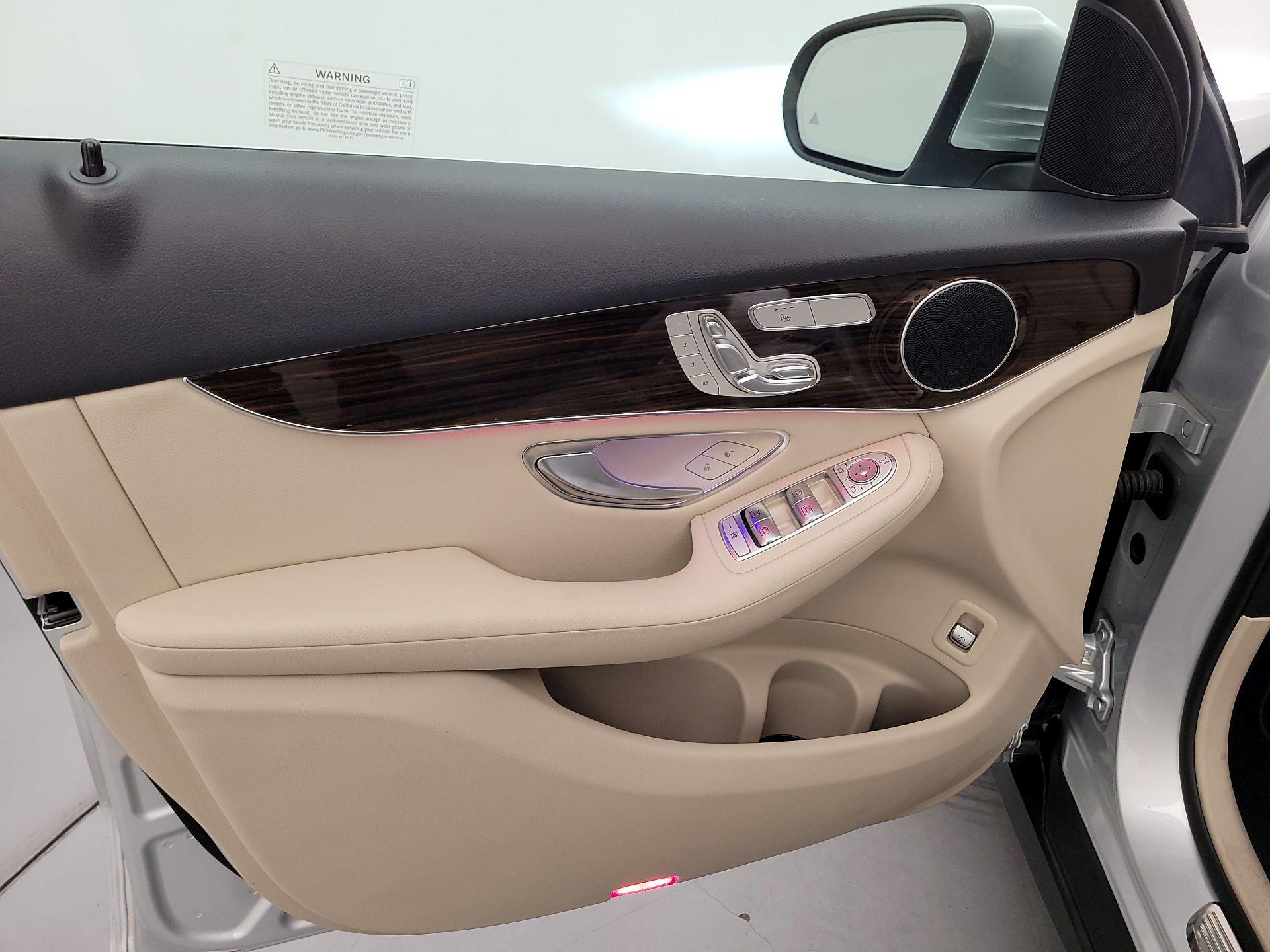 Thumbnail: 2020 Mercedes-Benz GLC - 12