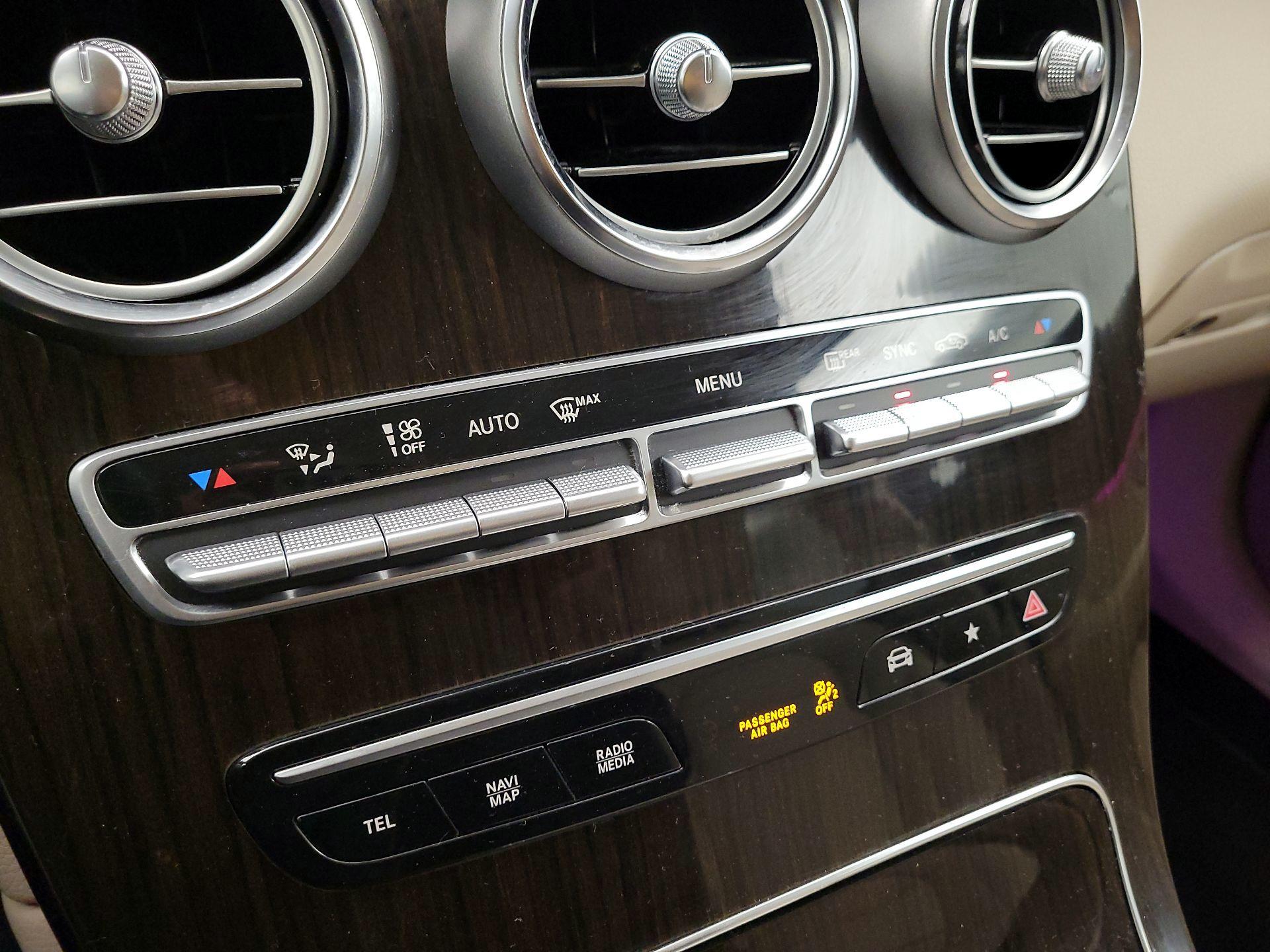 Thumbnail: 2020 Mercedes-Benz GLC - 16