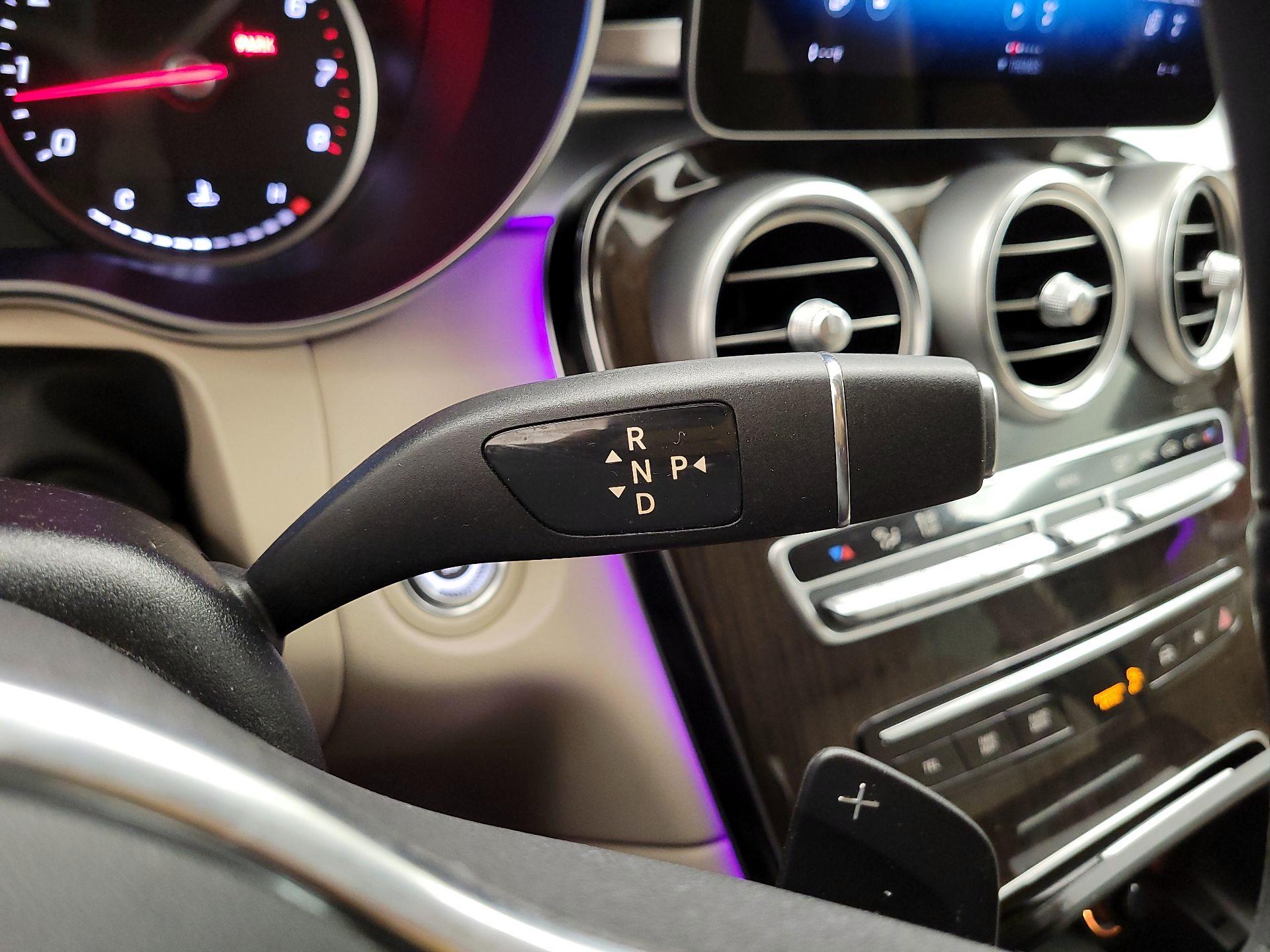 Thumbnail: 2020 Mercedes-Benz GLC - 17