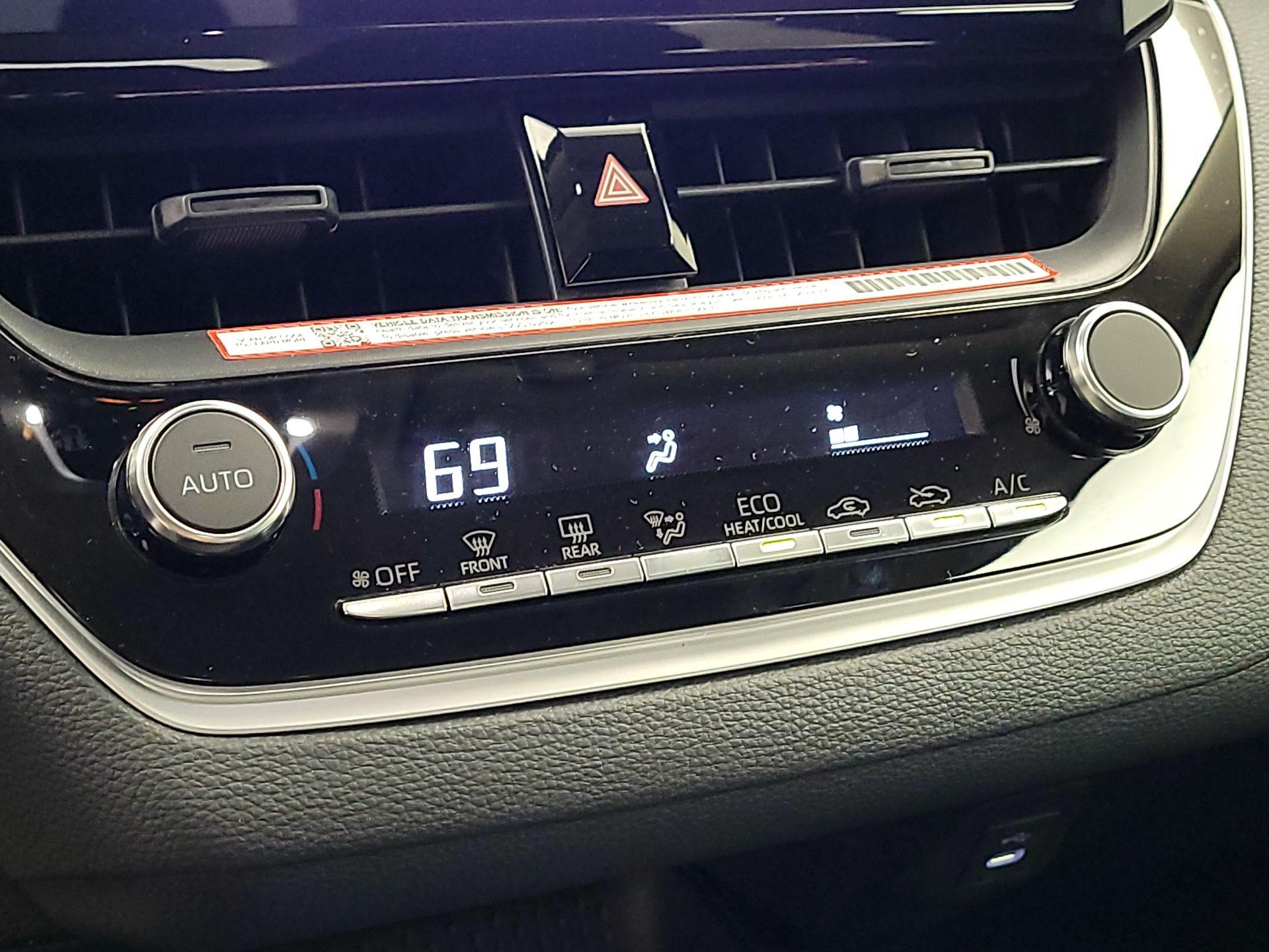 Thumbnail: 2025 Toyota Corolla - 16